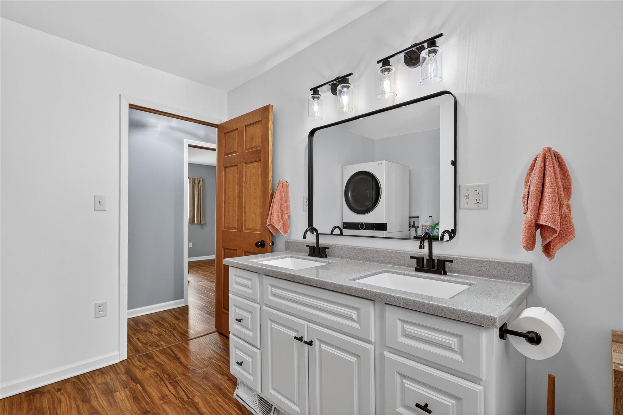 6633 Birchshore Drive Property Photo 29