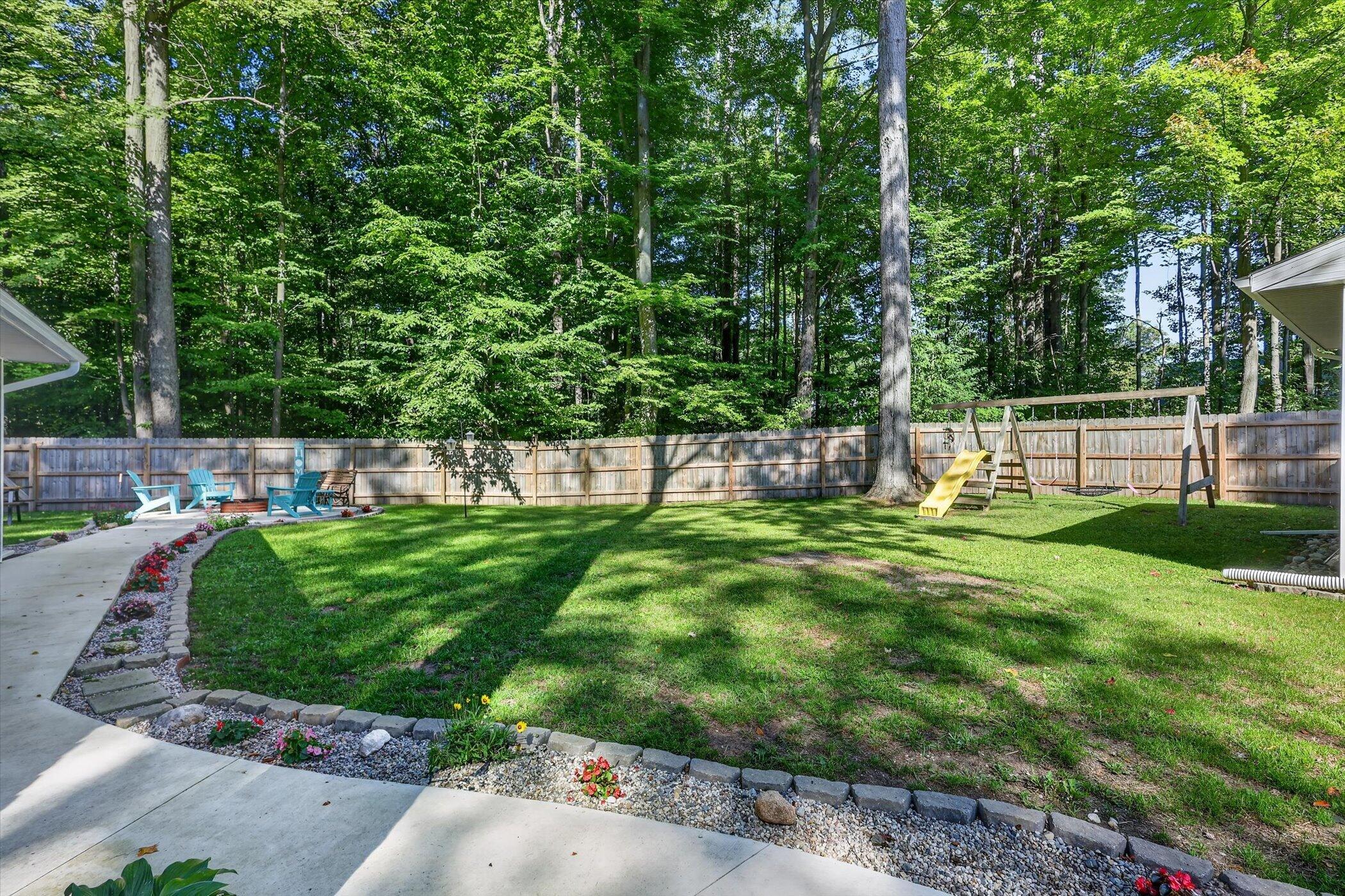 6633 Birchshore Drive Property Photo 38