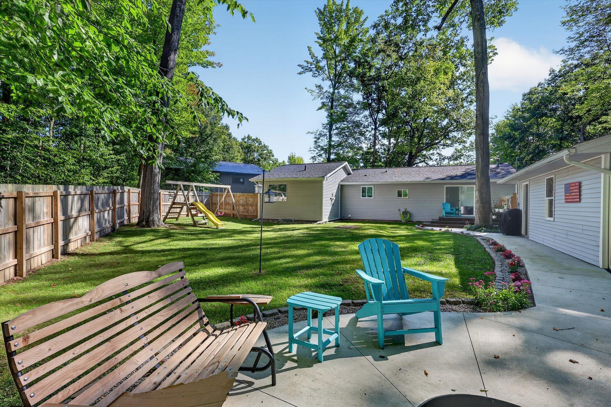 6633 Birchshore Drive Property Photo 42