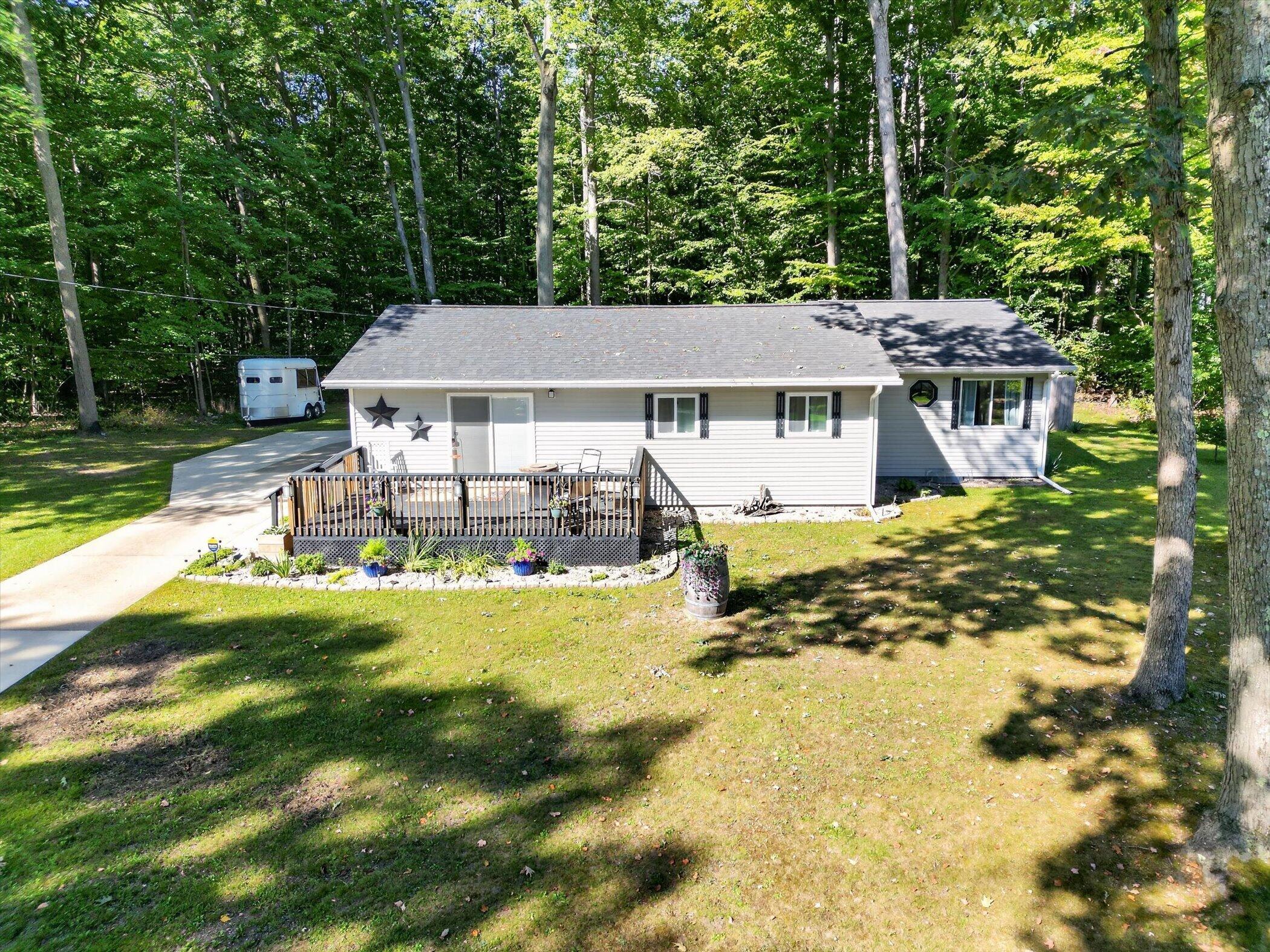 6633 Birchshore Drive Property Photo 48