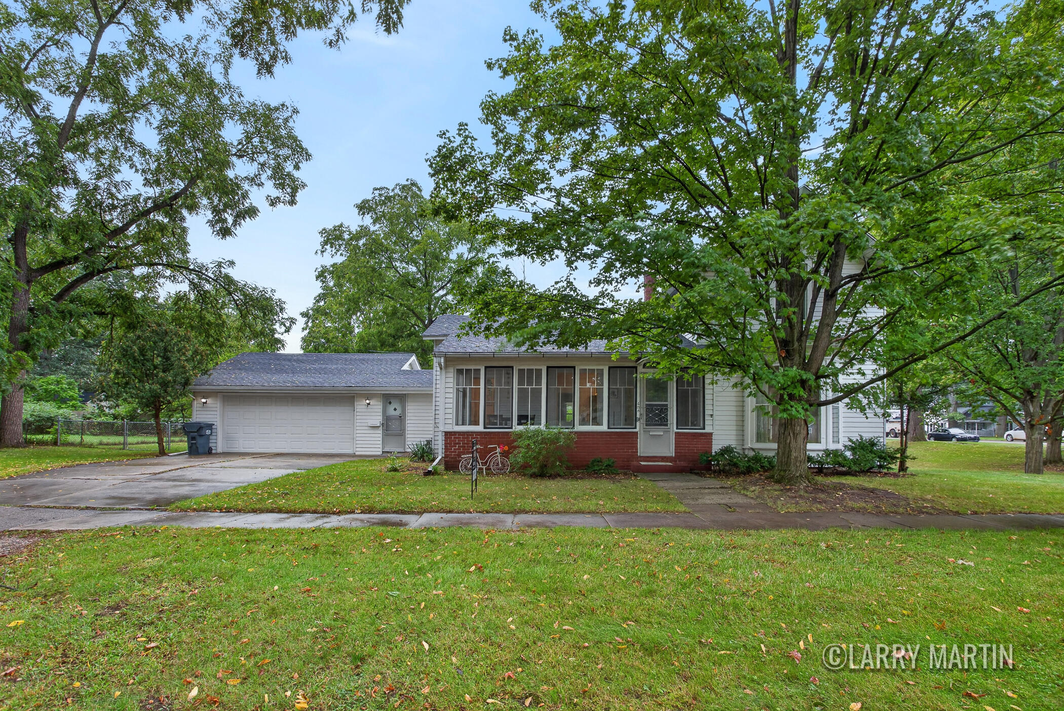 408 Kalamazoo Street Property Photo 1