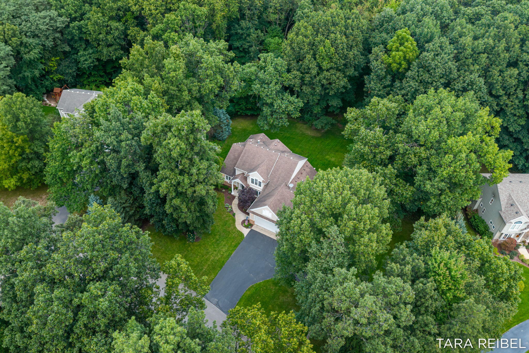 4320 Trail East Drive Ne Property Photo 4