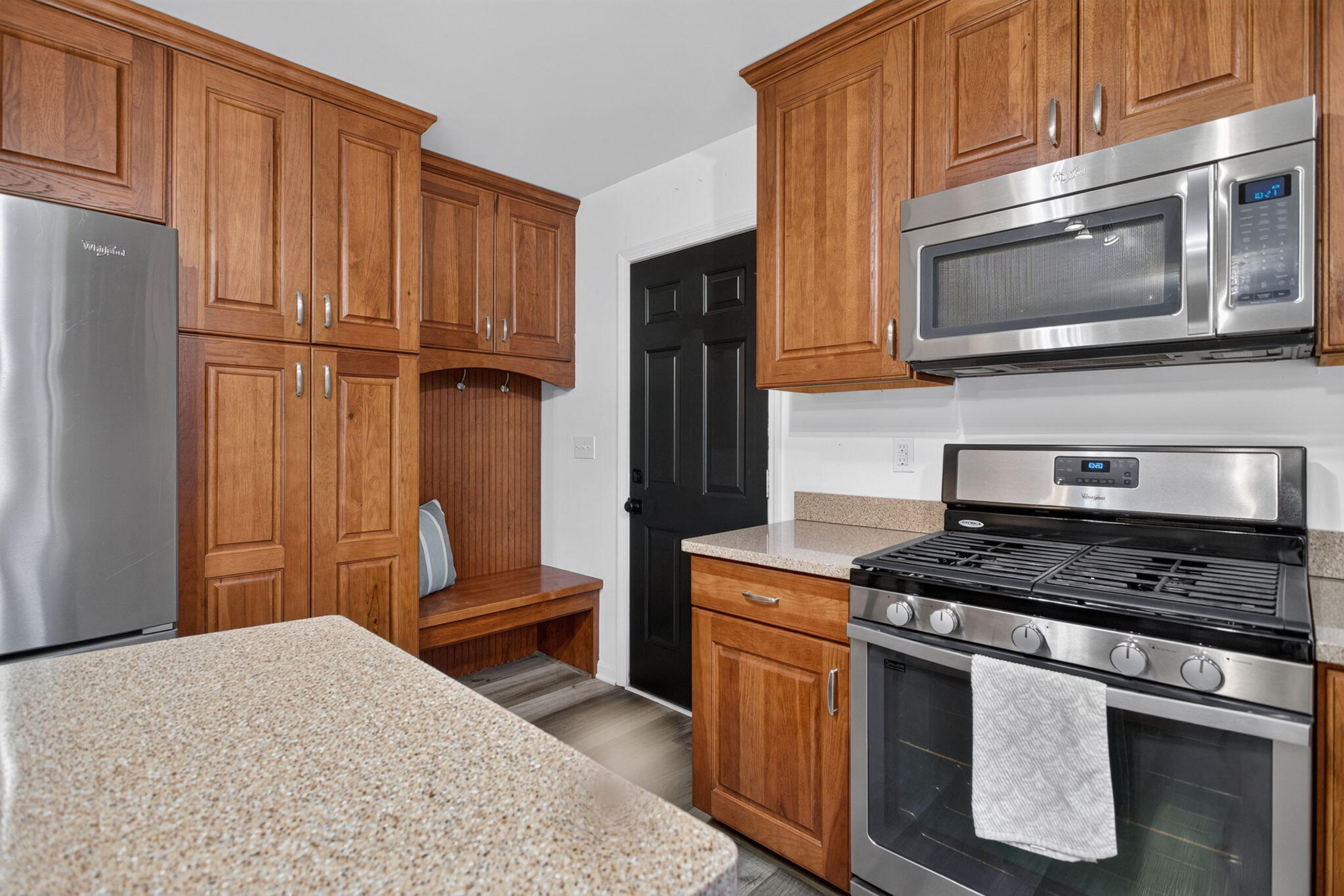 332 Cherokee Lane Property Photo 12