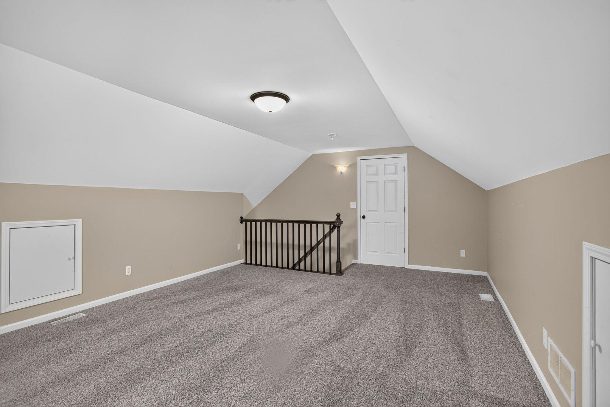 332 Cherokee Lane Property Photo 28