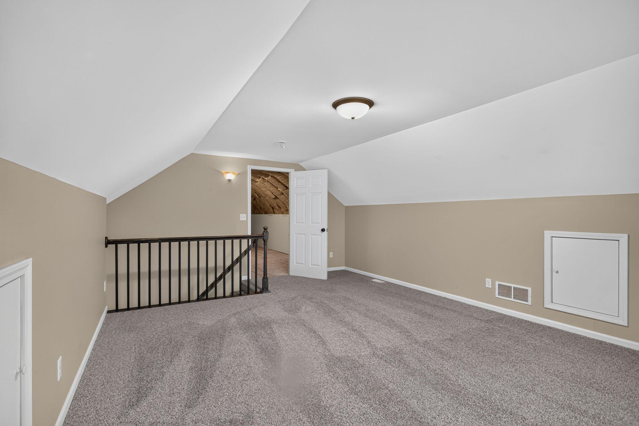 332 Cherokee Lane Property Photo 29