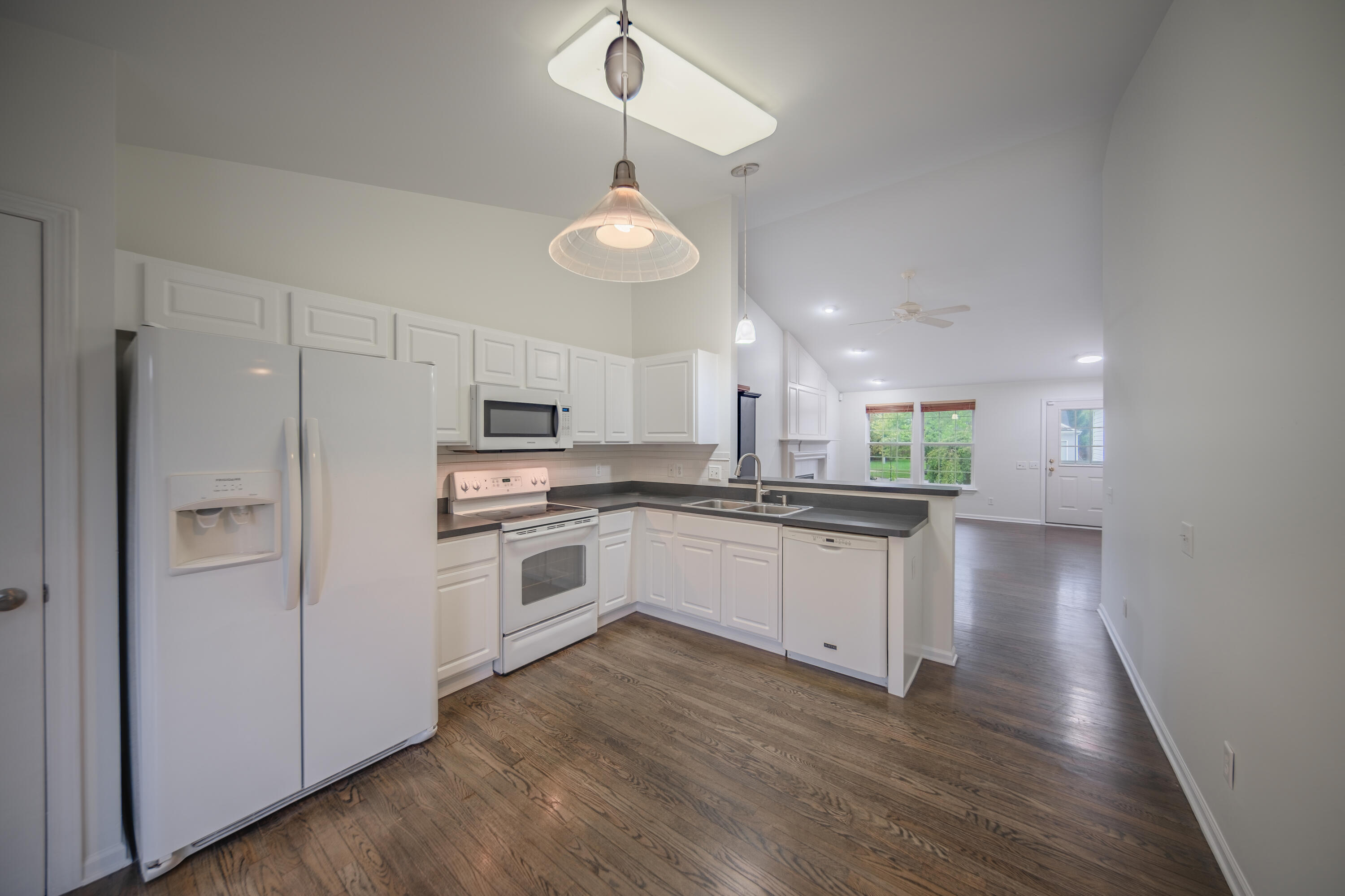 6261 Maplehurst Drive Property Photo 11