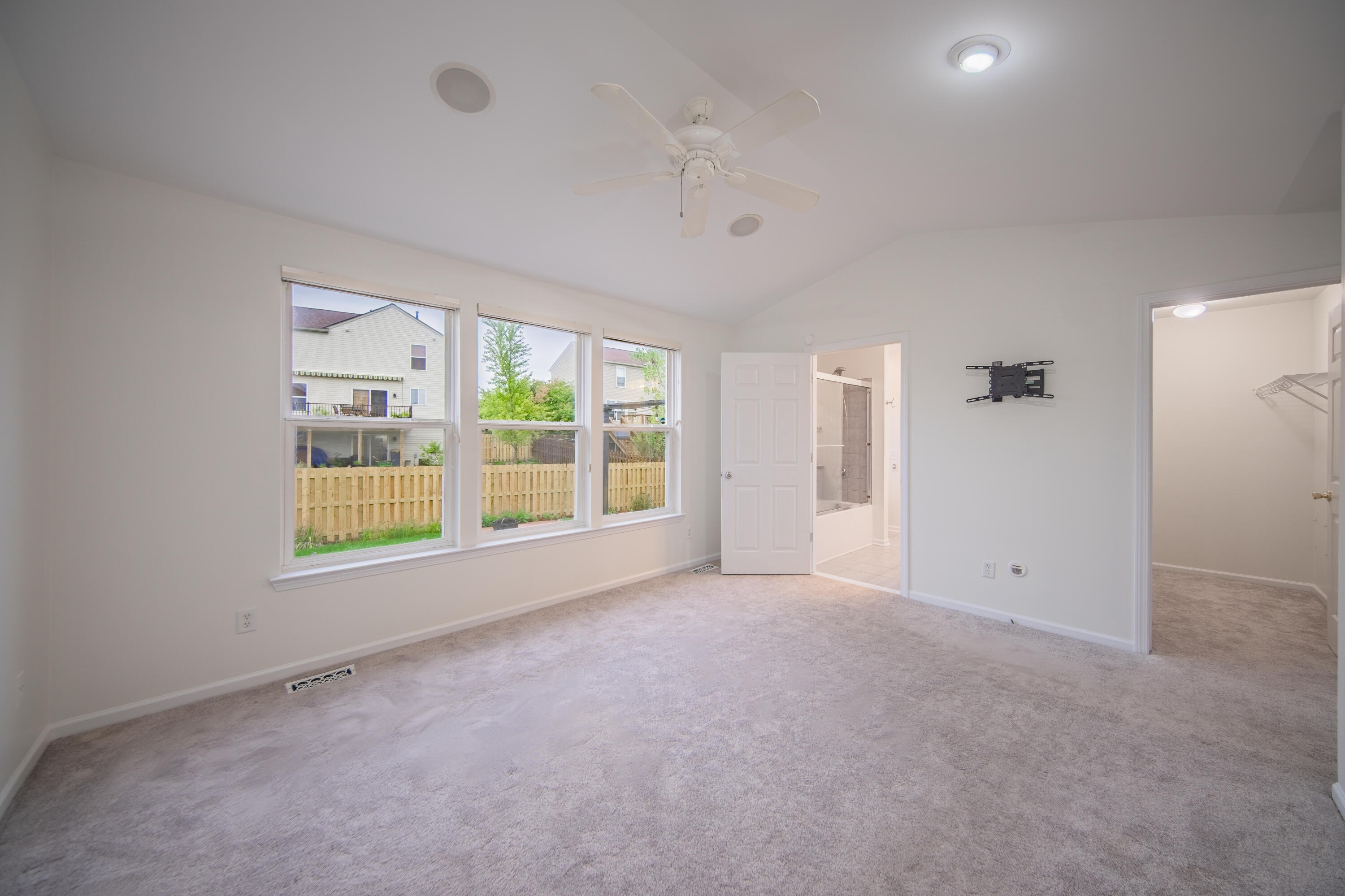 6261 Maplehurst Drive Property Photo 16
