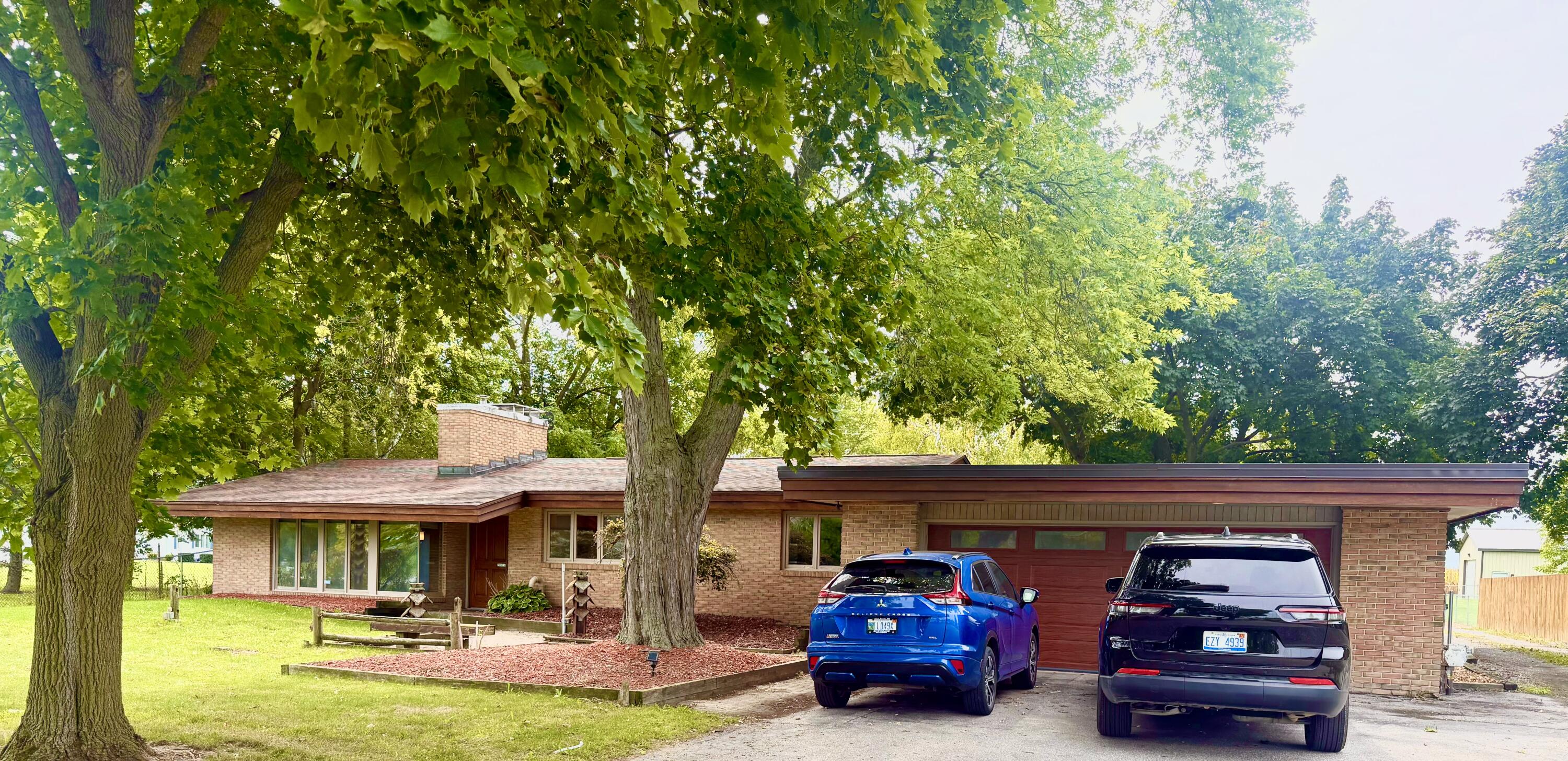 782 Midland Road Property Photo 1