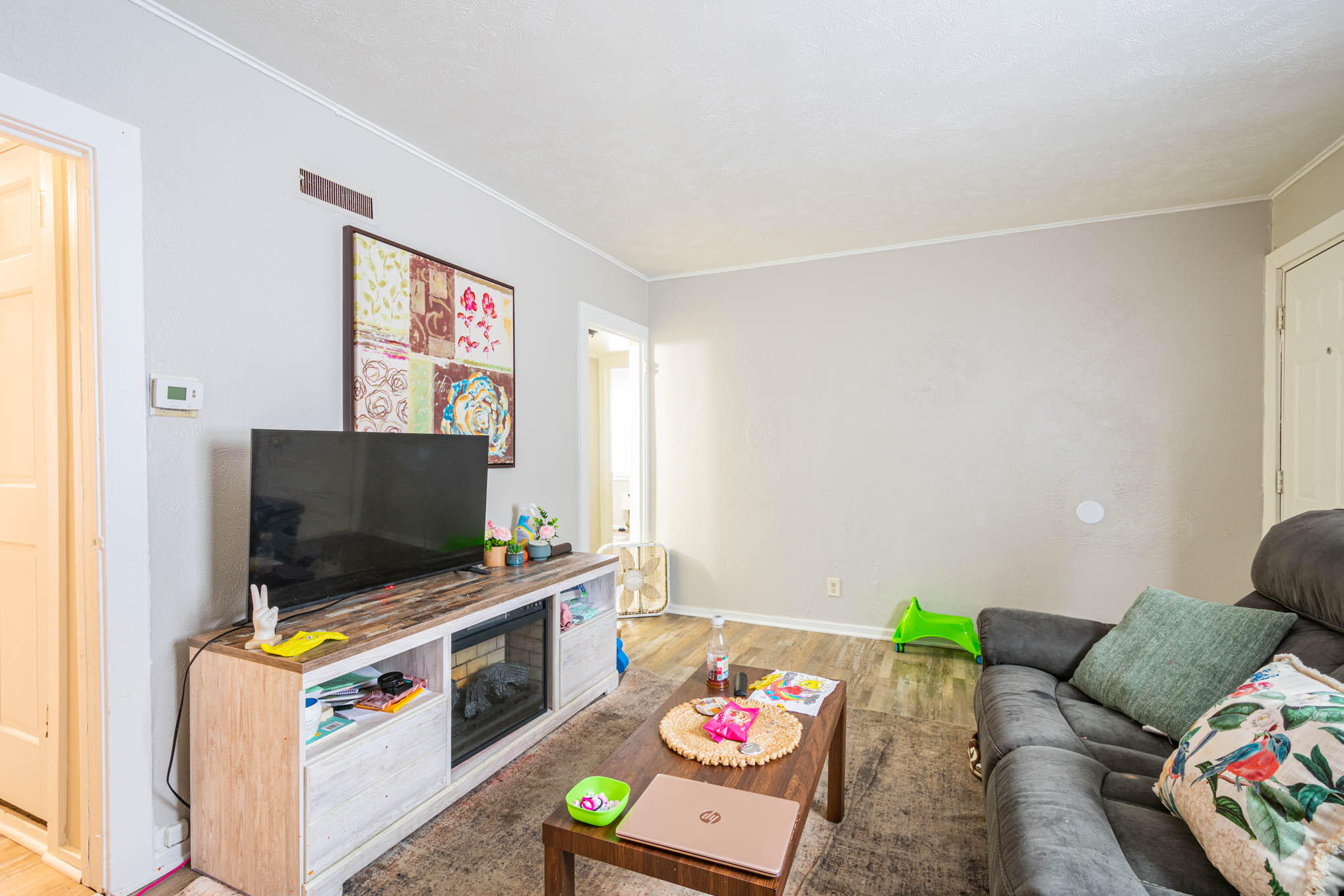 43 23rd Street S Property Photo 5