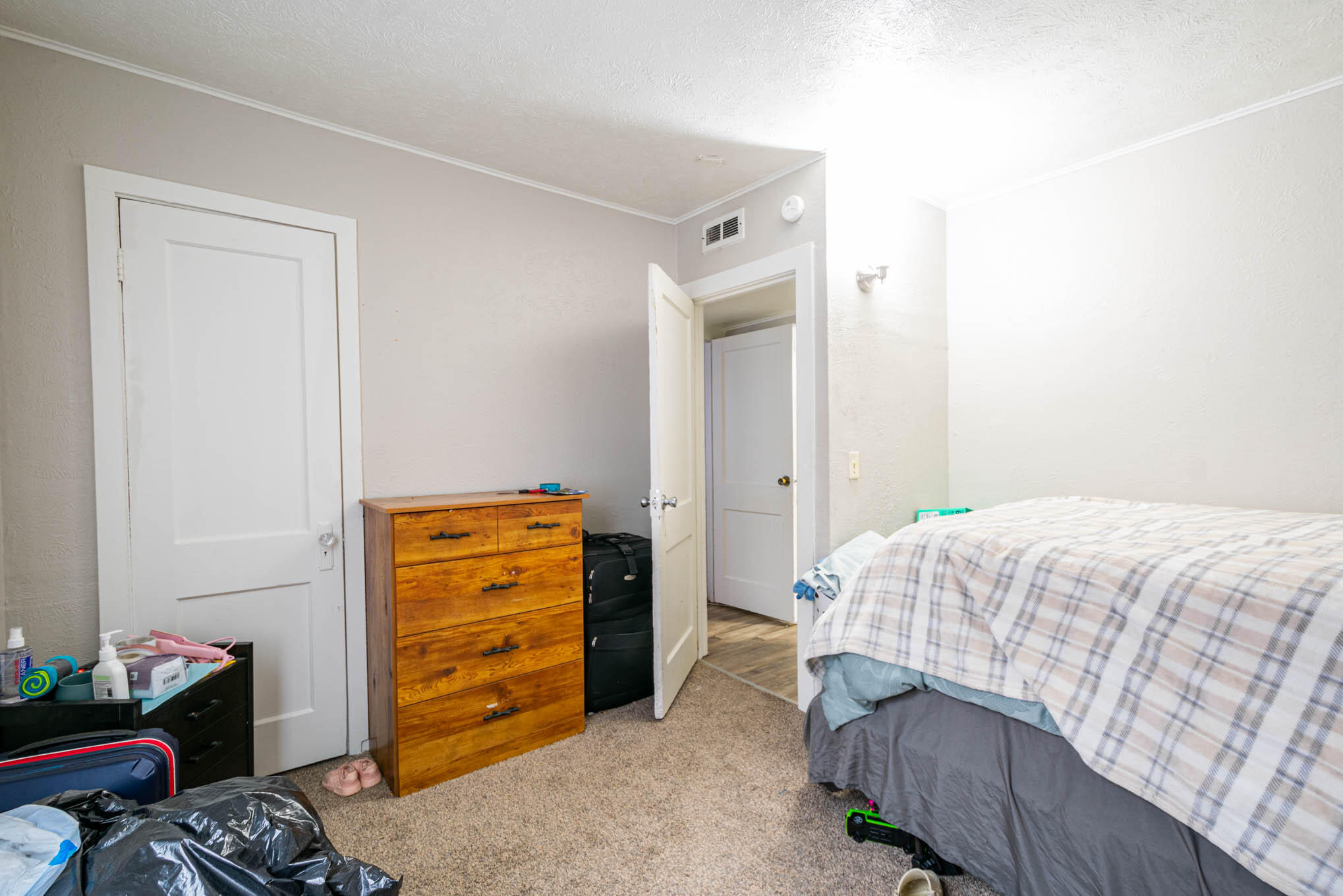 43 23rd Street S Property Photo 9