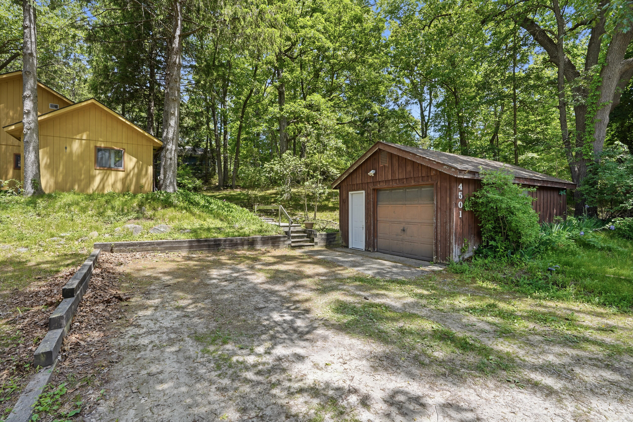 4501 Cornwell Lane Property Photo 44