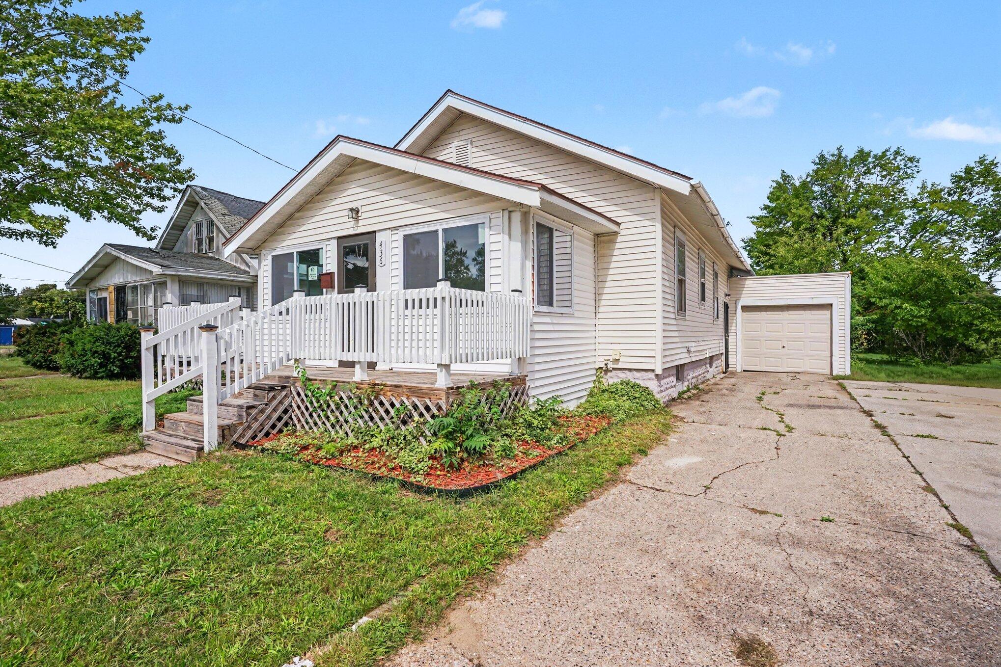436 Catawba Avenue Property Photo 1