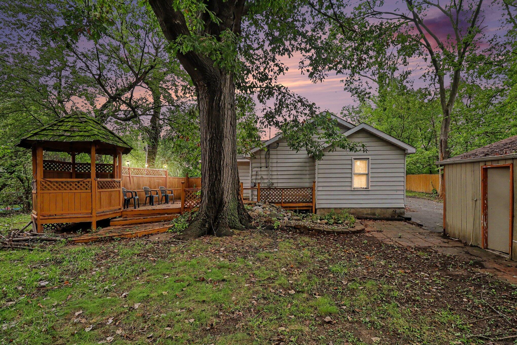 30925 Beverly Road Property Photo 3