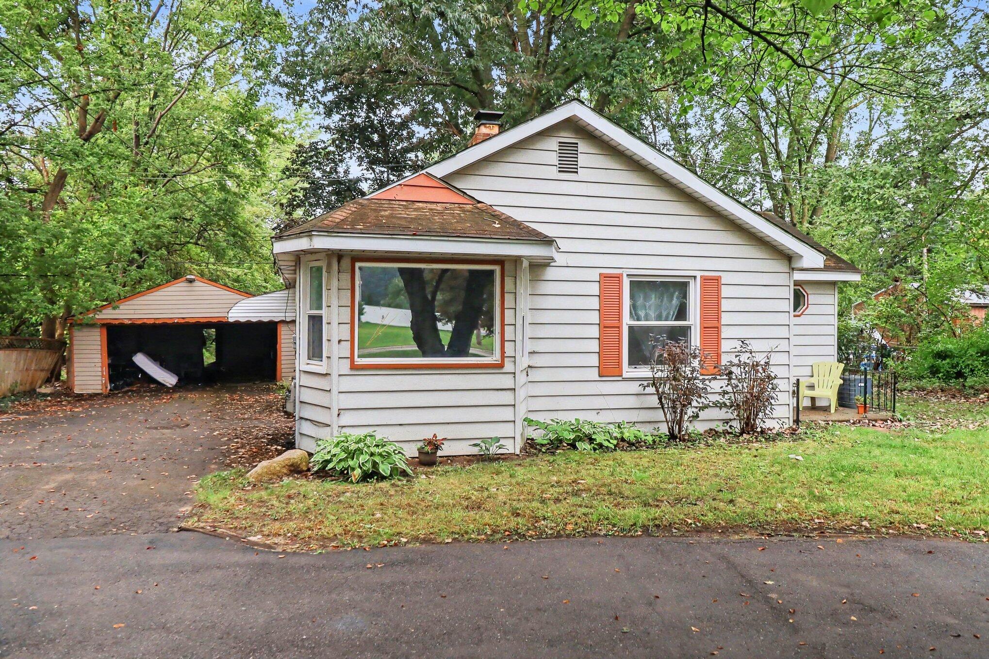 30925 Beverly Road Property Photo 4