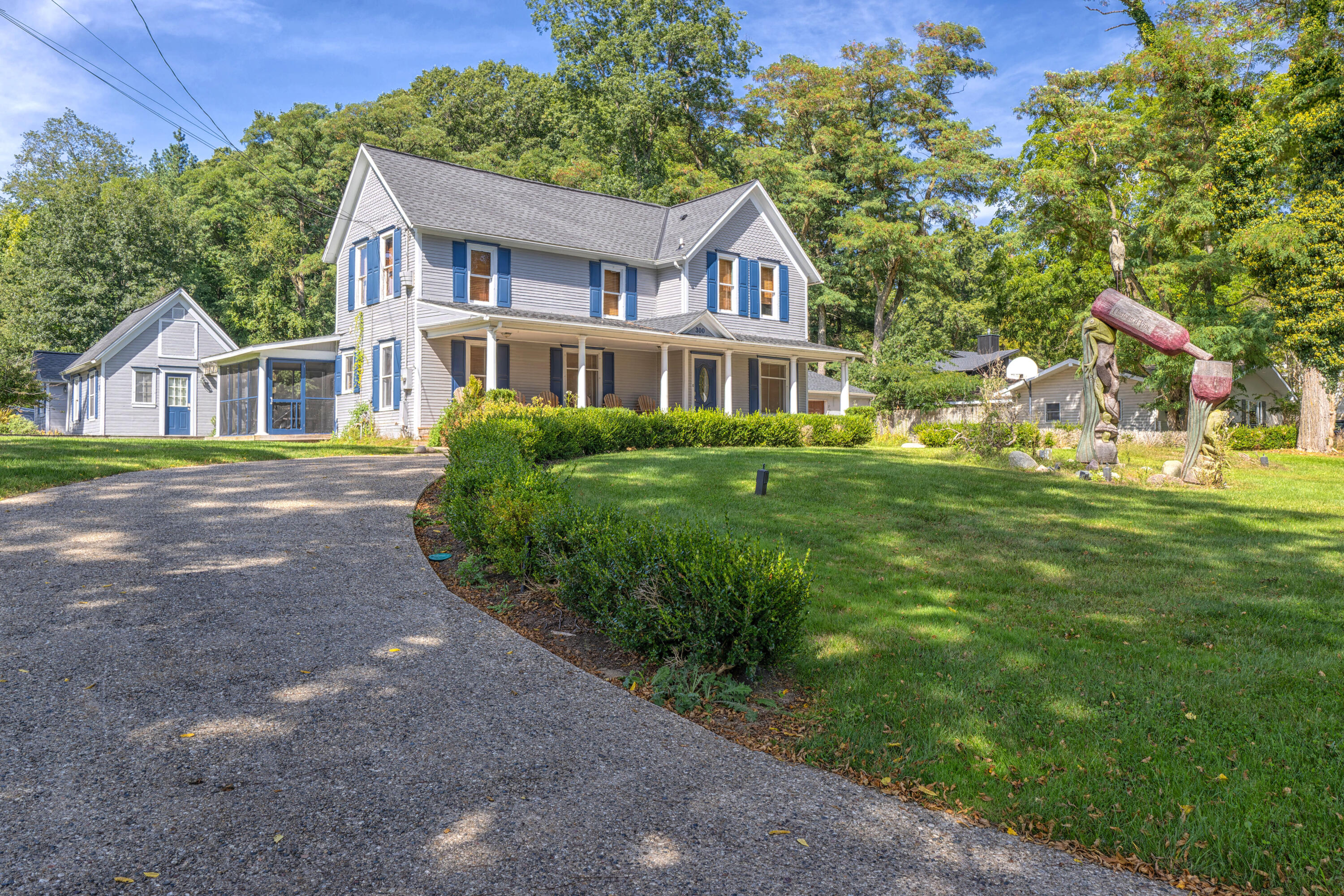 300 Ferry Street Property Photo 4