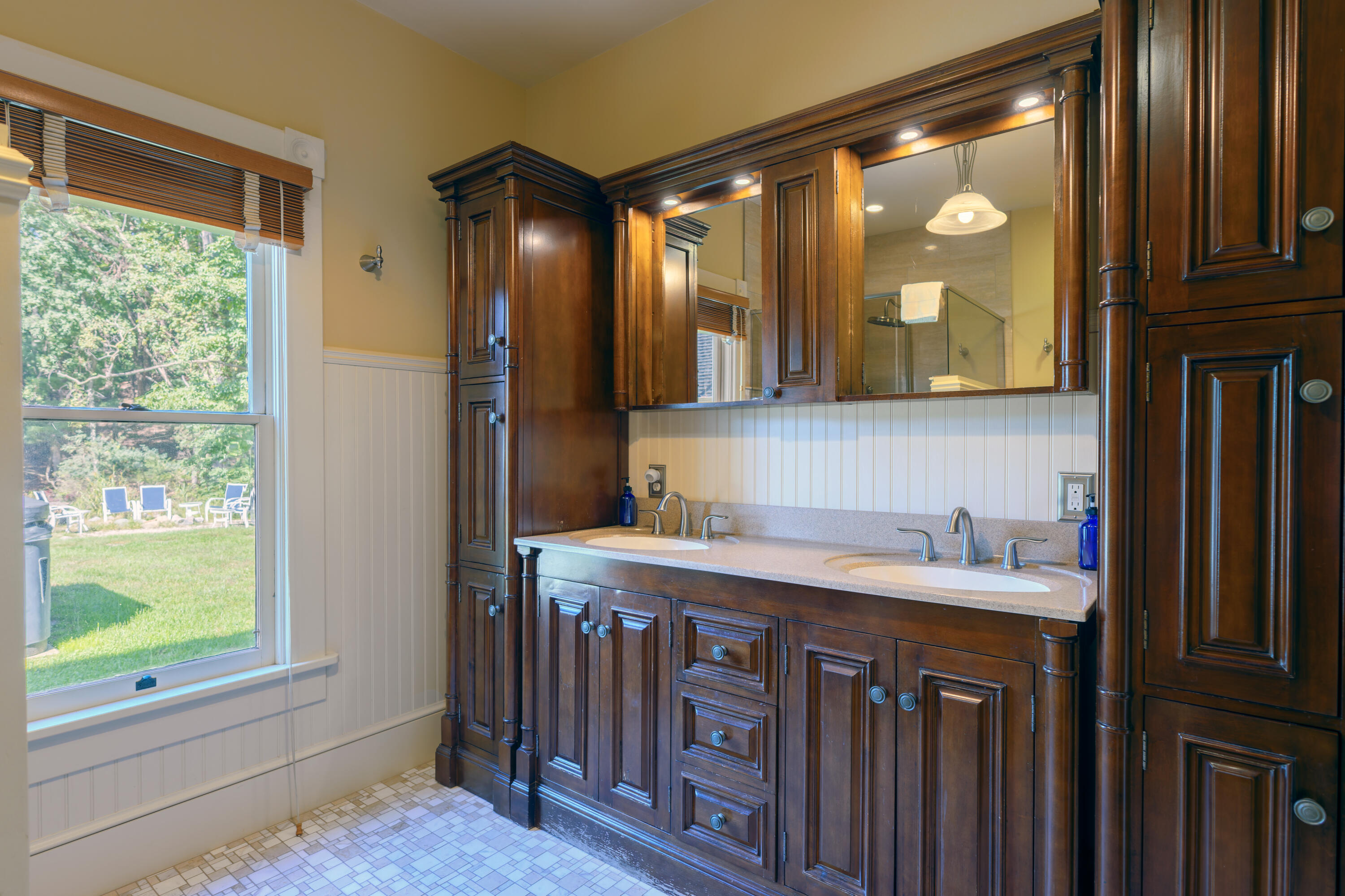 300 Ferry Street Property Photo 11