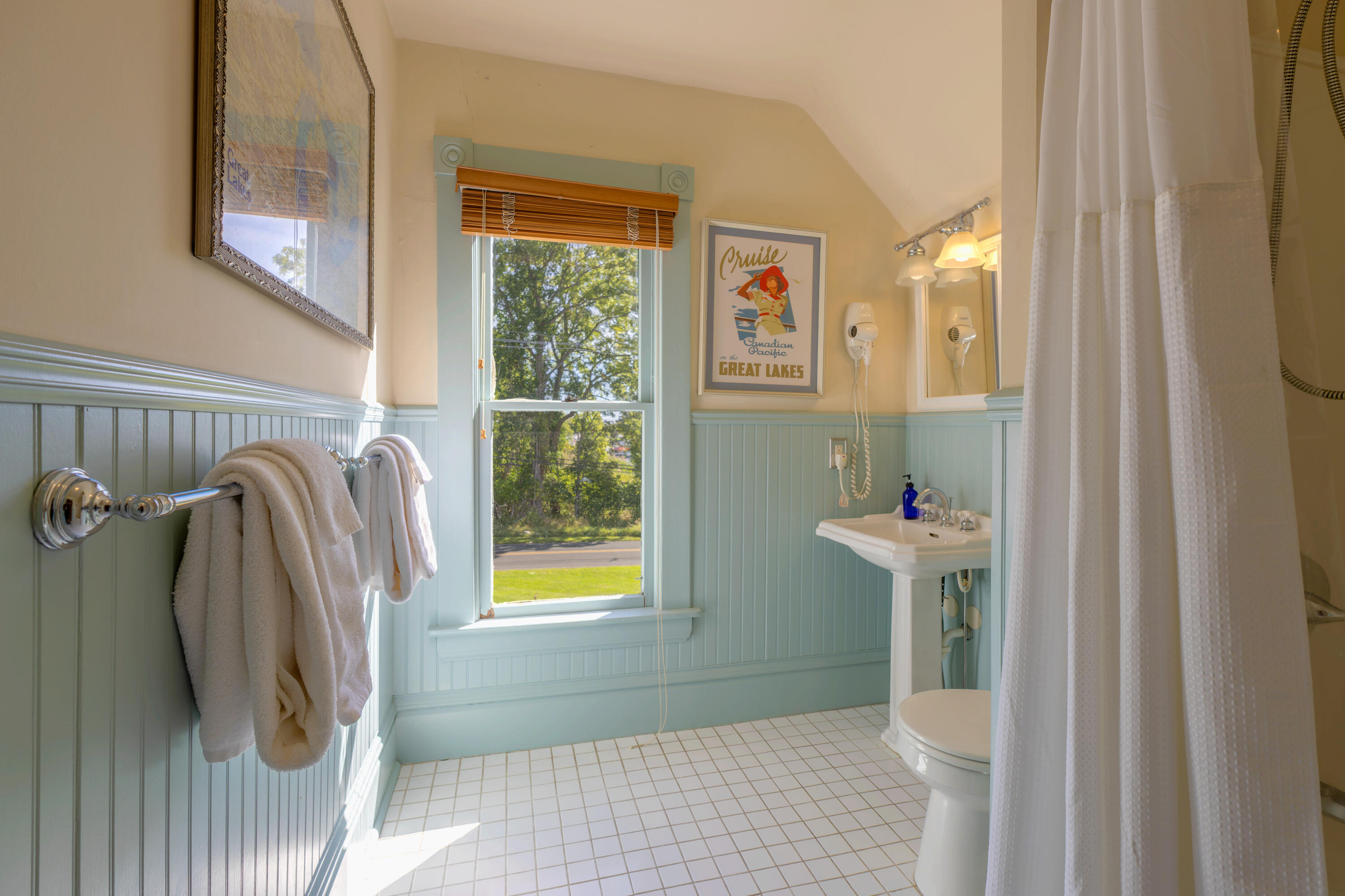300 Ferry Street Property Photo 16