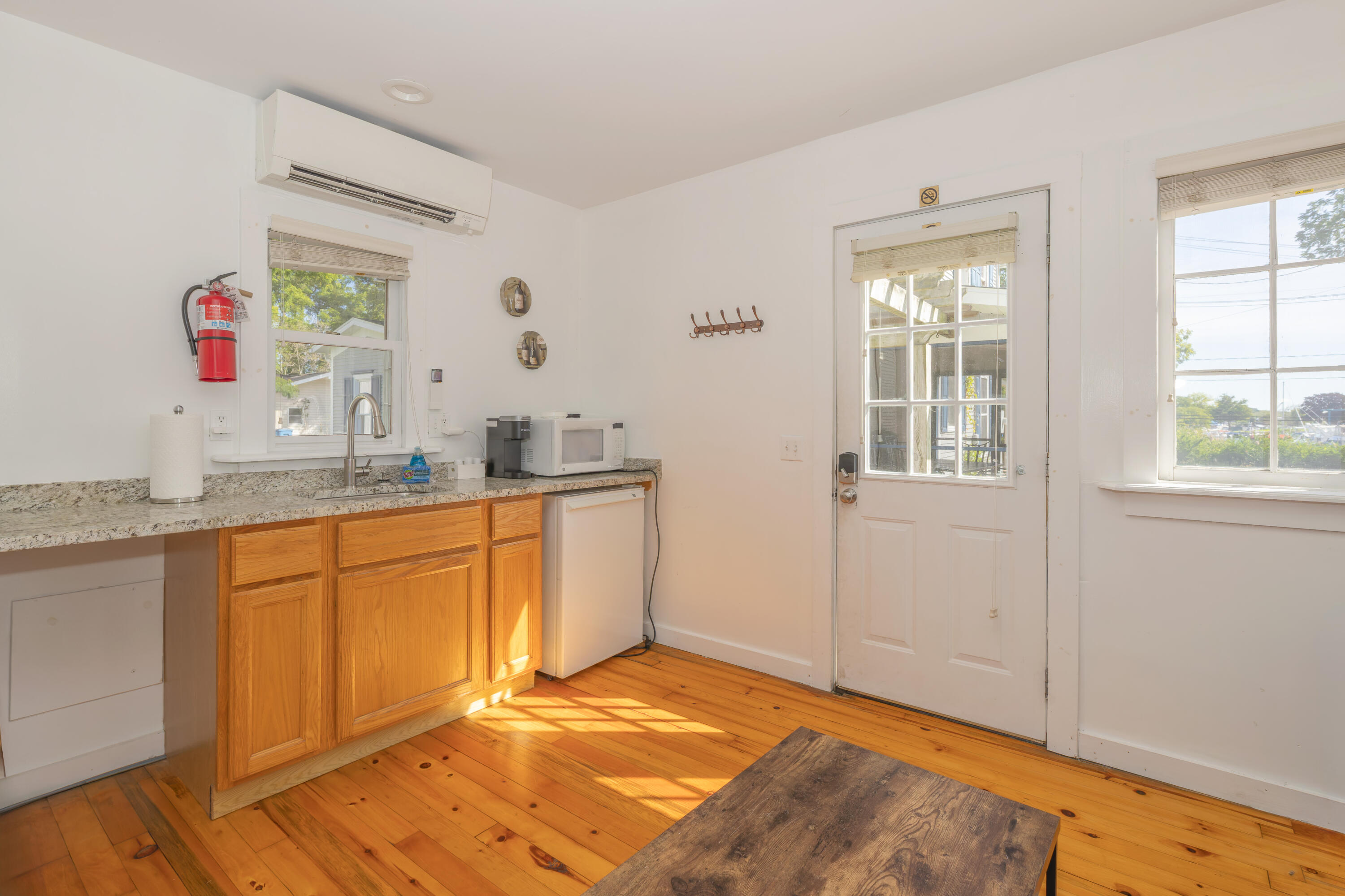 300 Ferry Street Property Photo 22