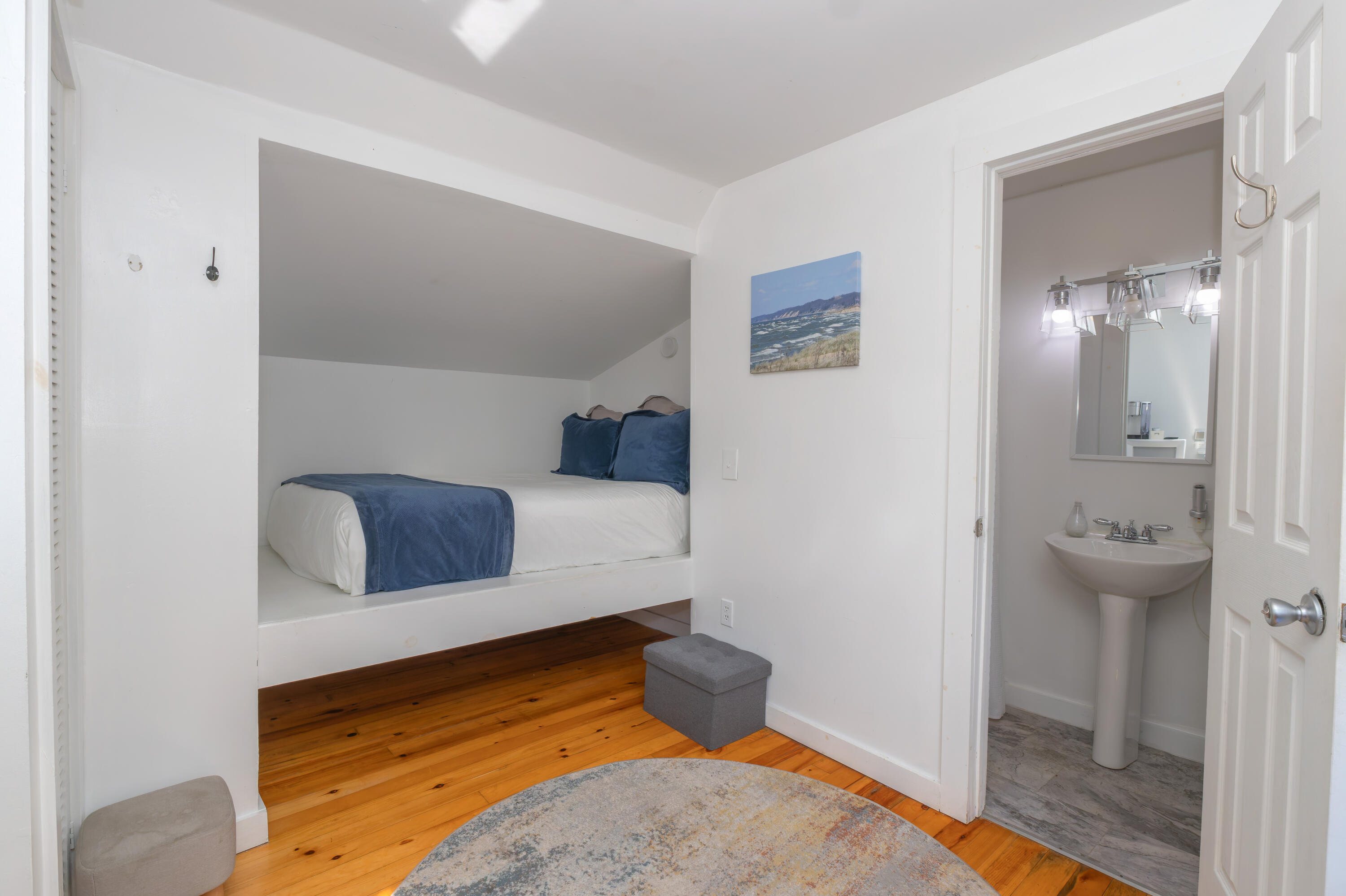 300 Ferry Street Property Photo 25