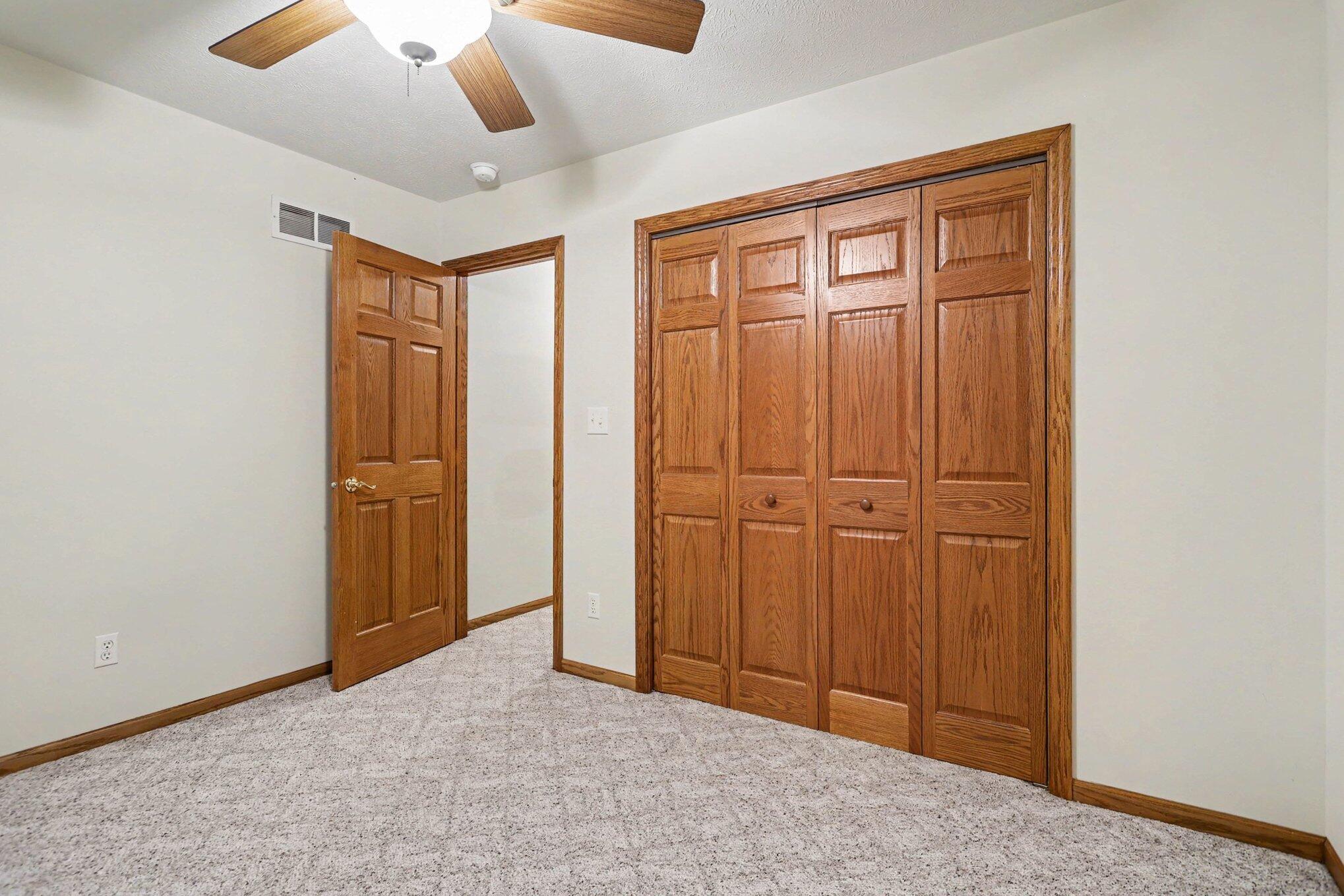 62546 Diamond View Drive Property Photo 34