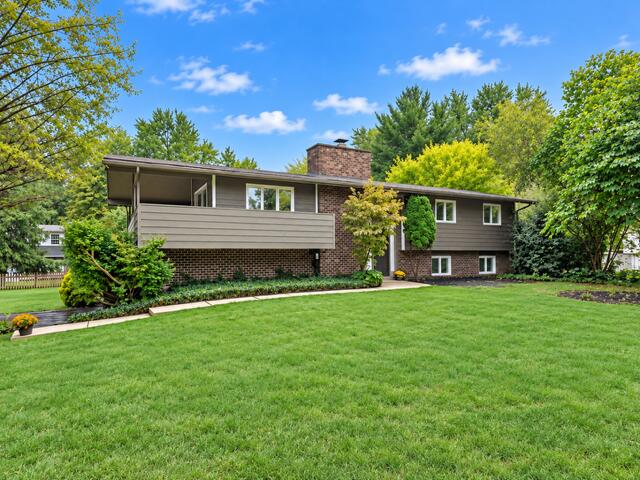 5285 Burning Tree Road Property Photo 1