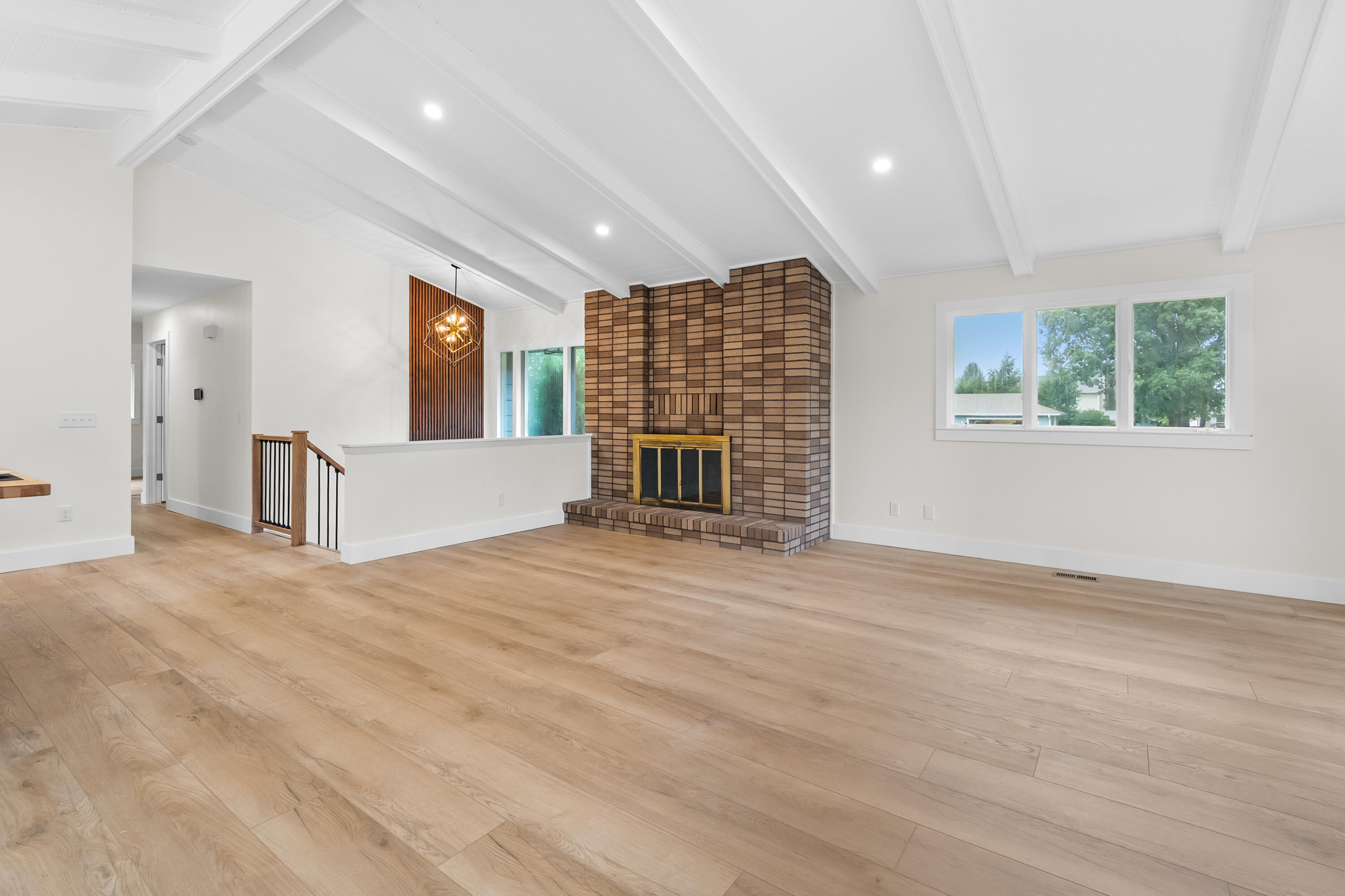 5285 Burning Tree Road Property Photo 5