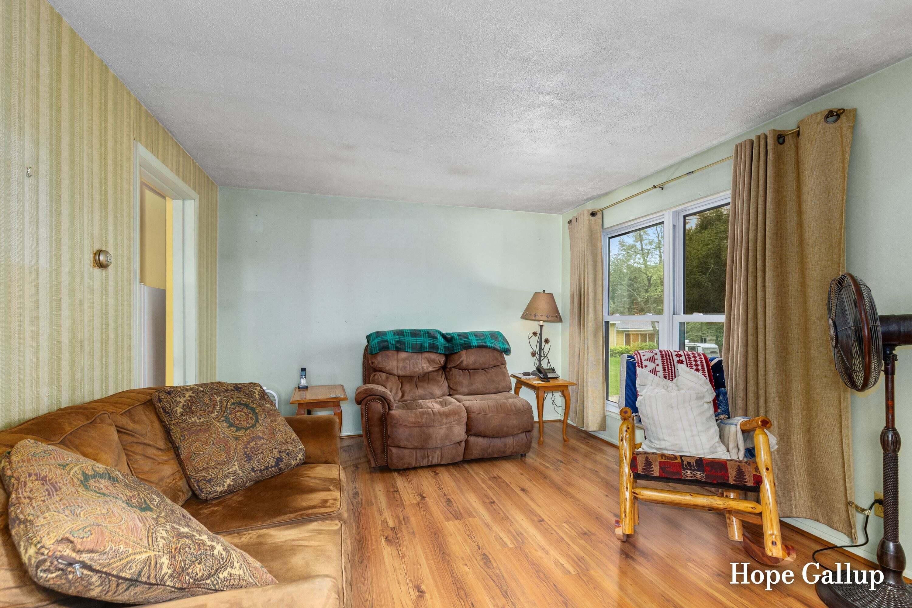 2648 Walnut Drive Property Photo 4