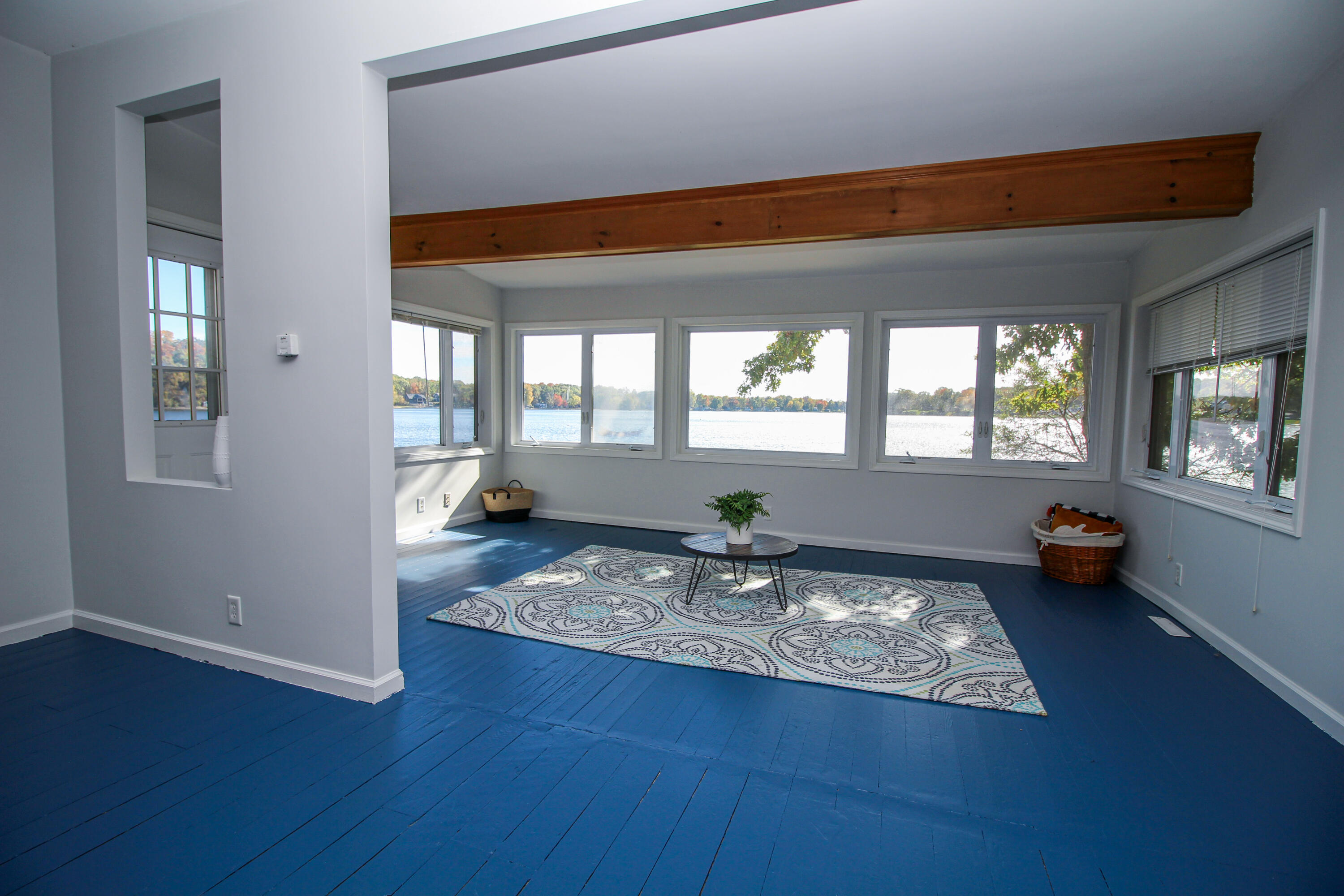 58463 Loop Road Property Photo 11