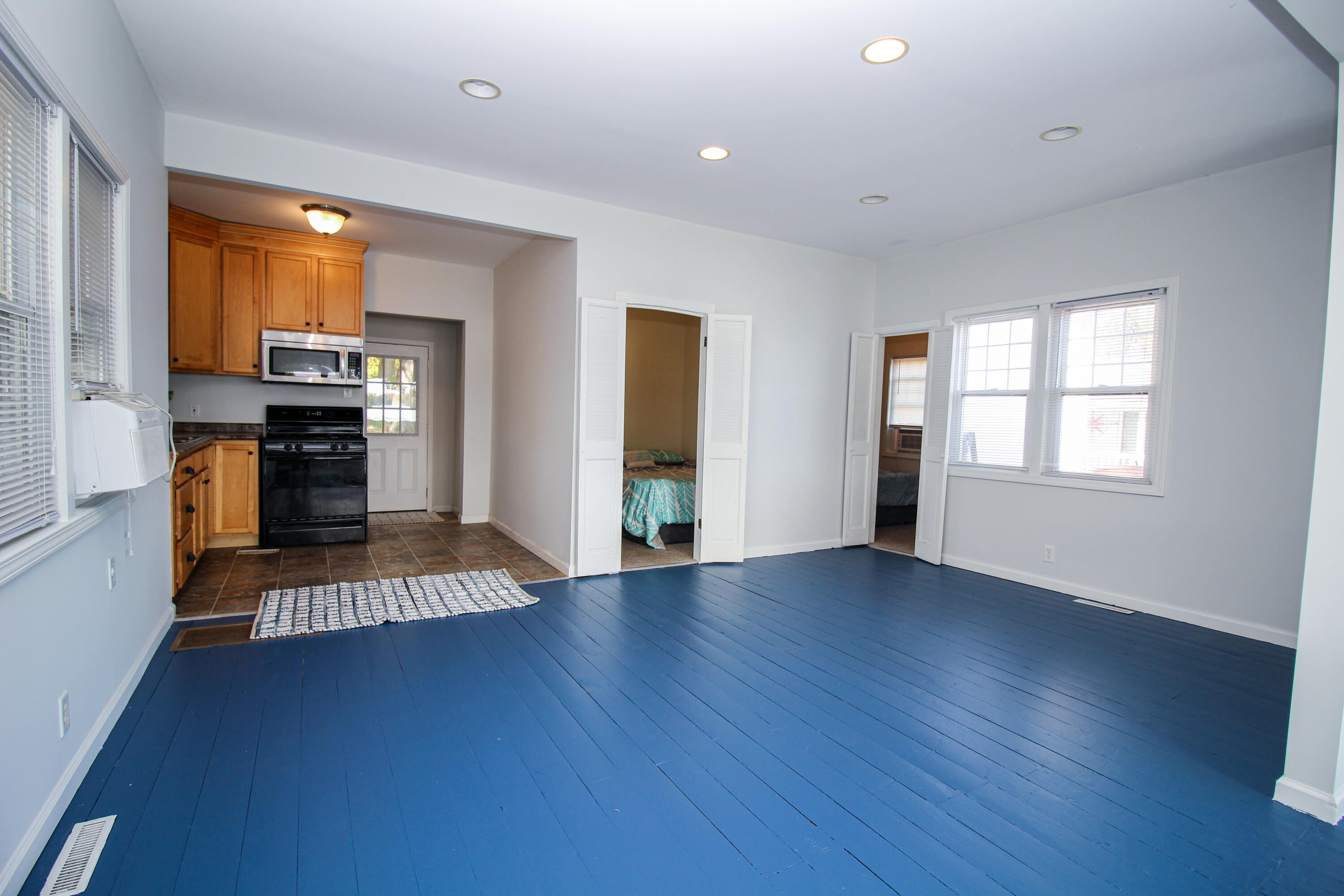 58463 Loop Road Property Photo 16