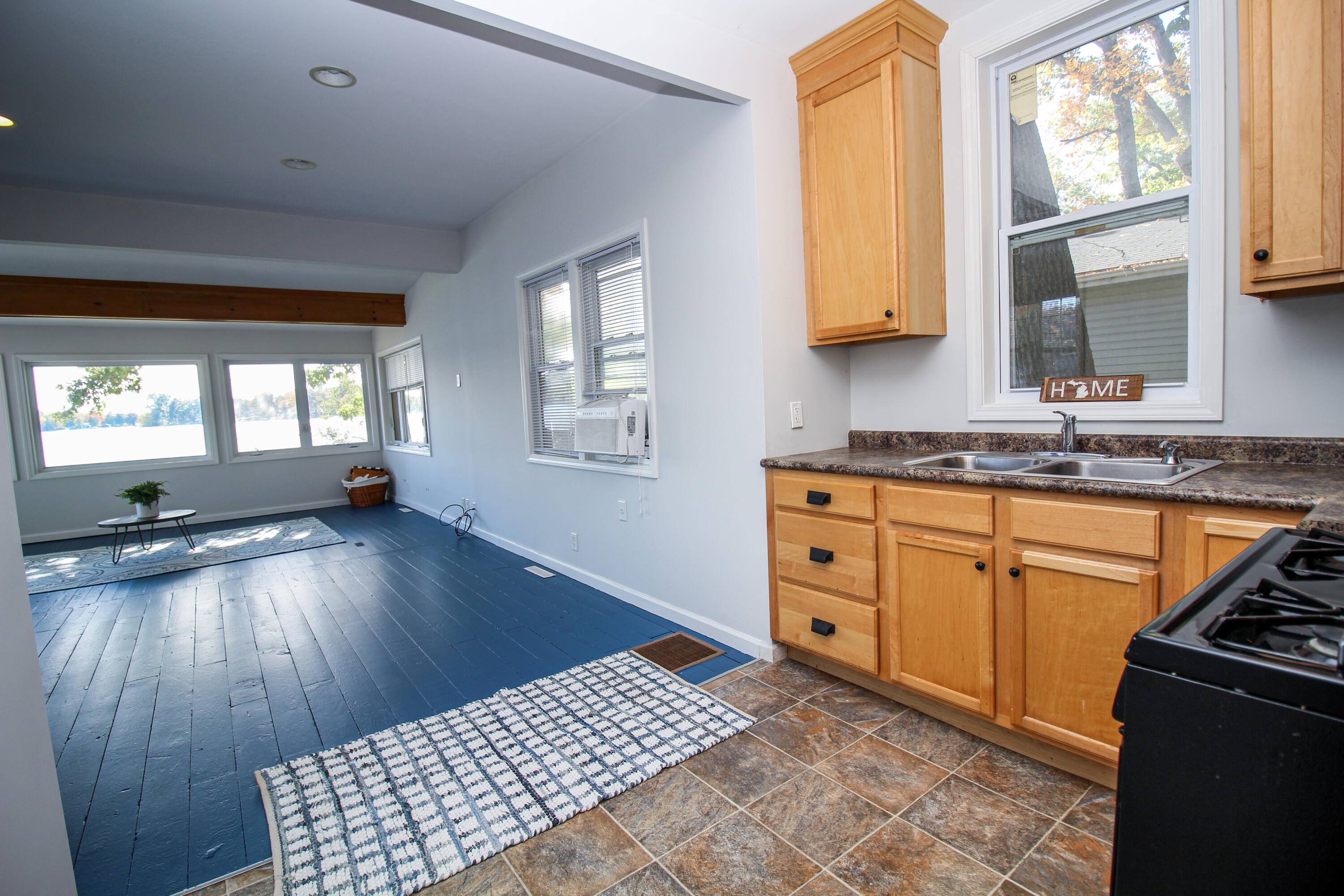 58463 Loop Road Property Photo 19