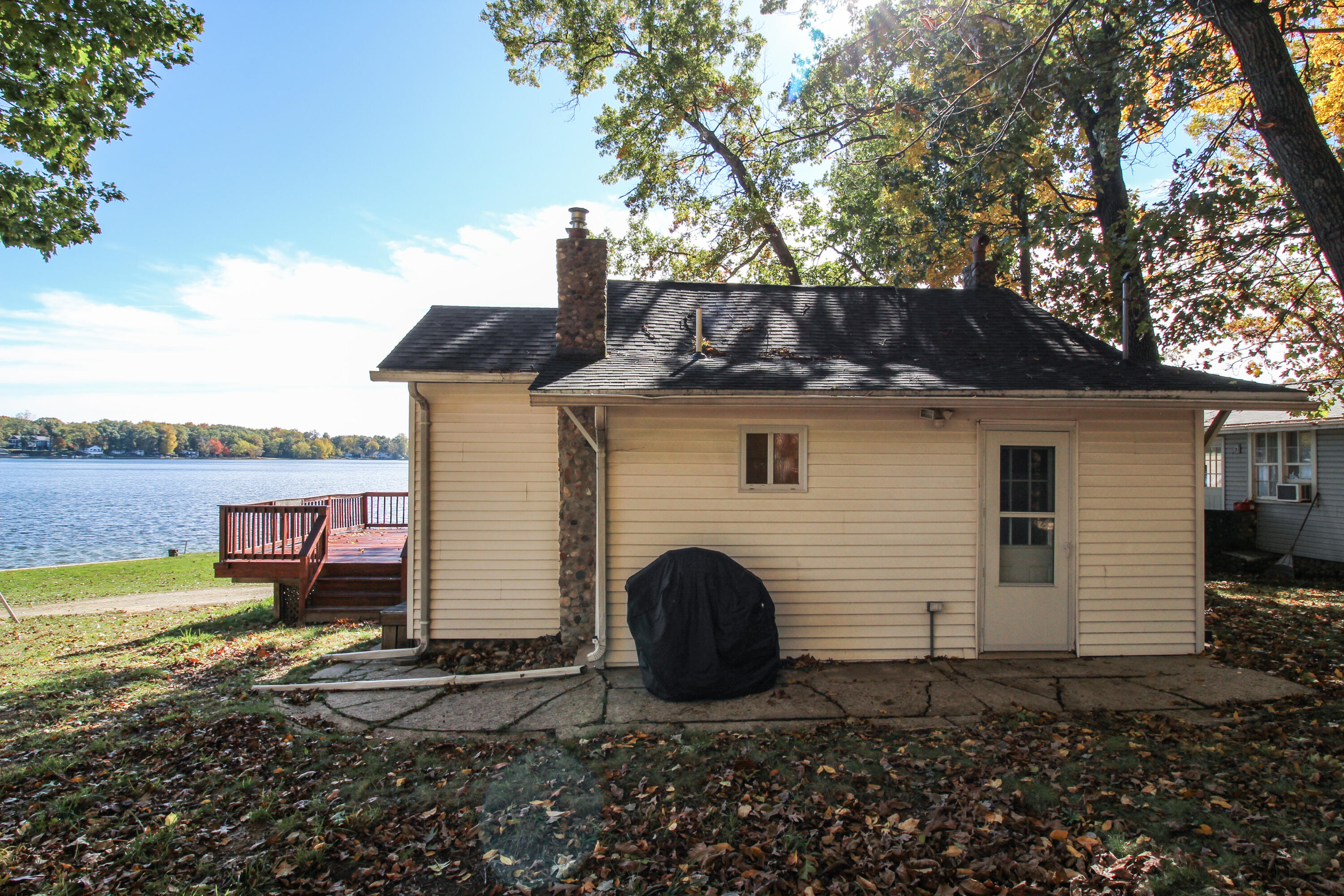 58463 Loop Road Property Photo 21