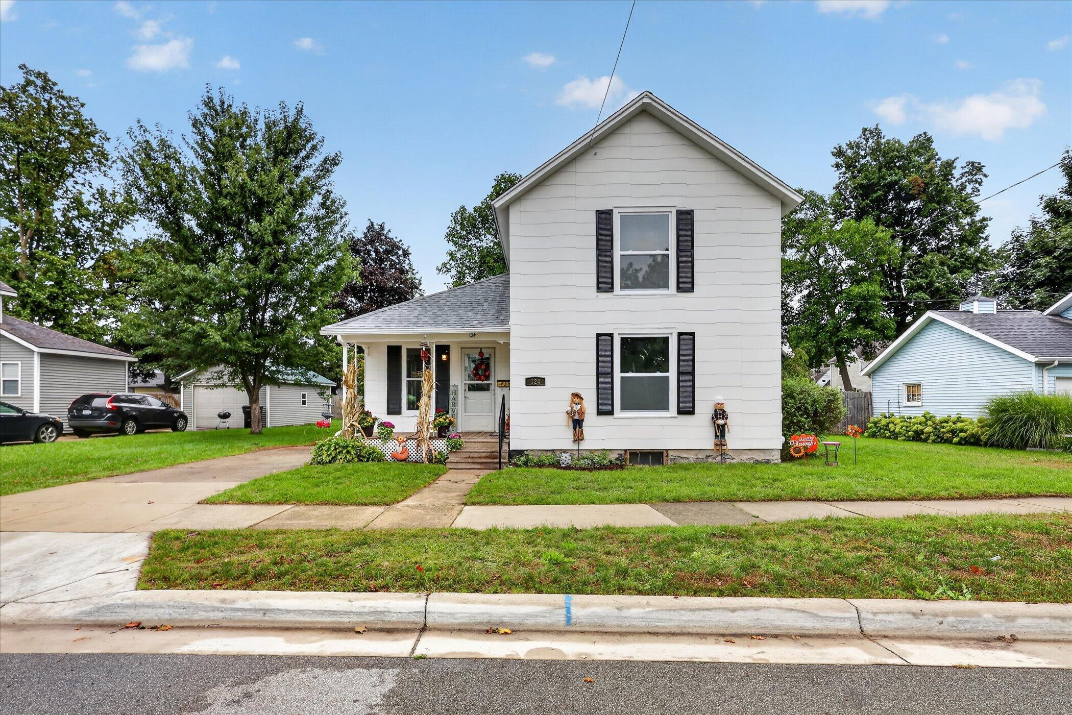 124 Washington Street Property Photo 1
