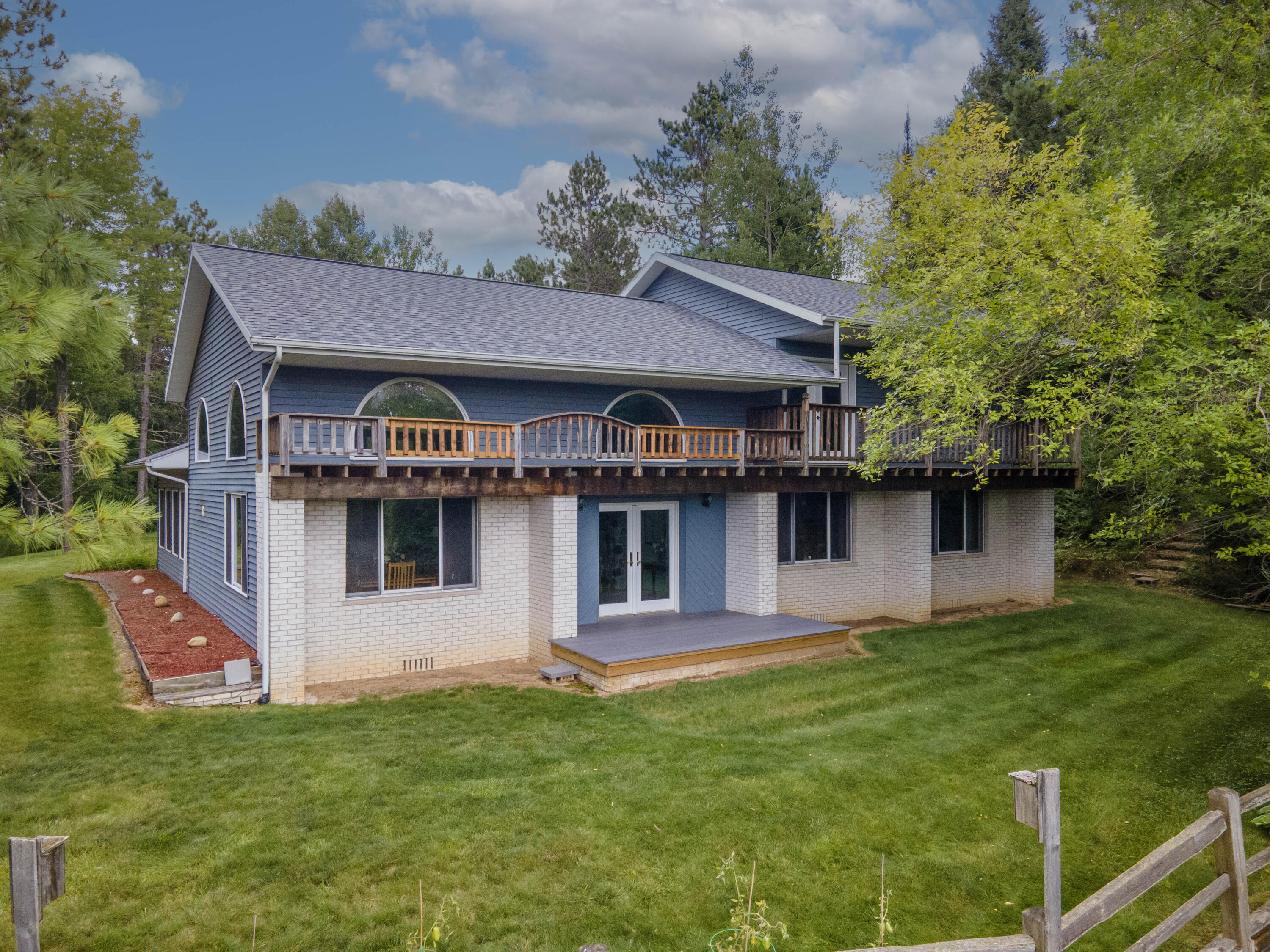 6720 W Welch Road Property Photo 1