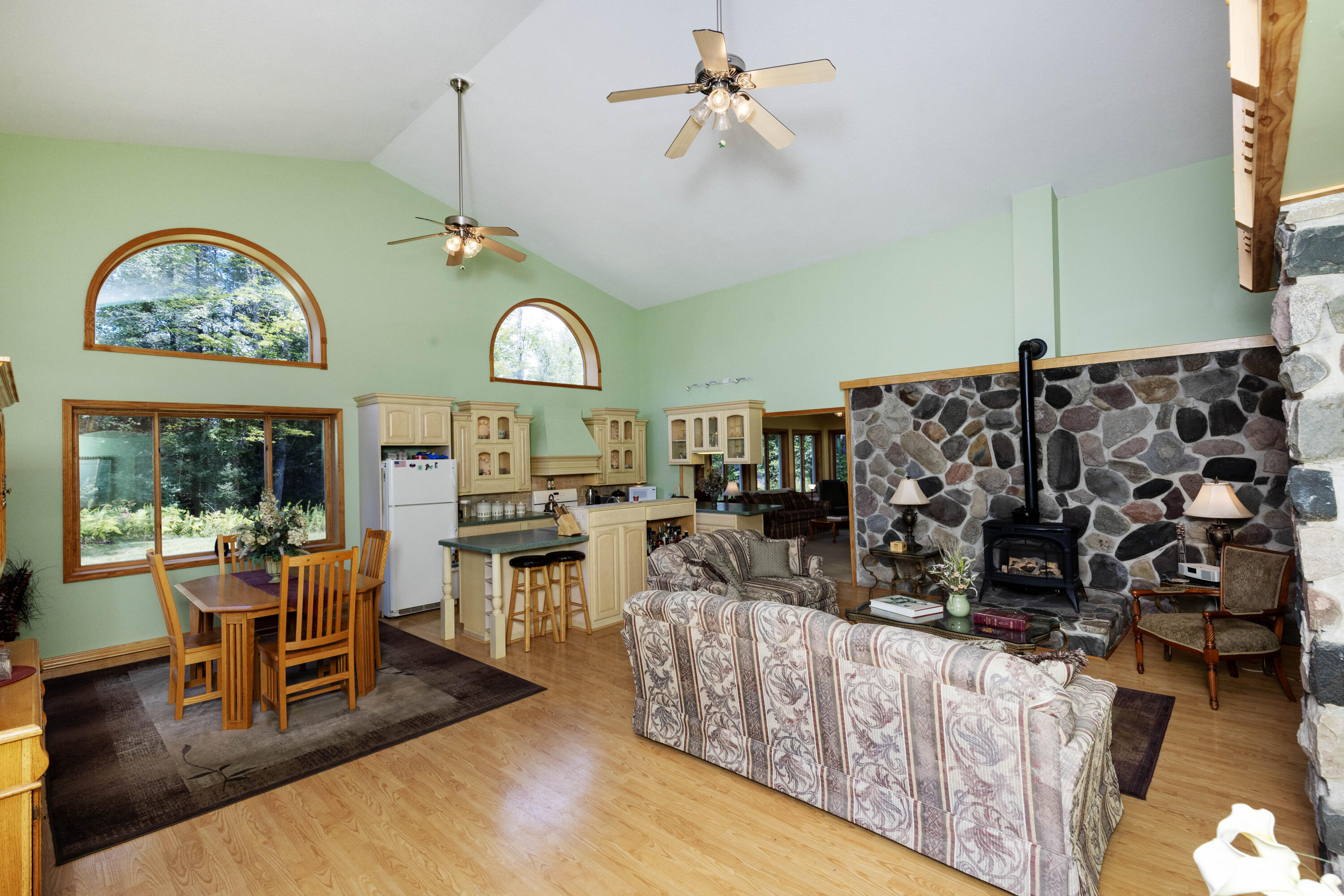 6720 W Welch Road Property Photo 29