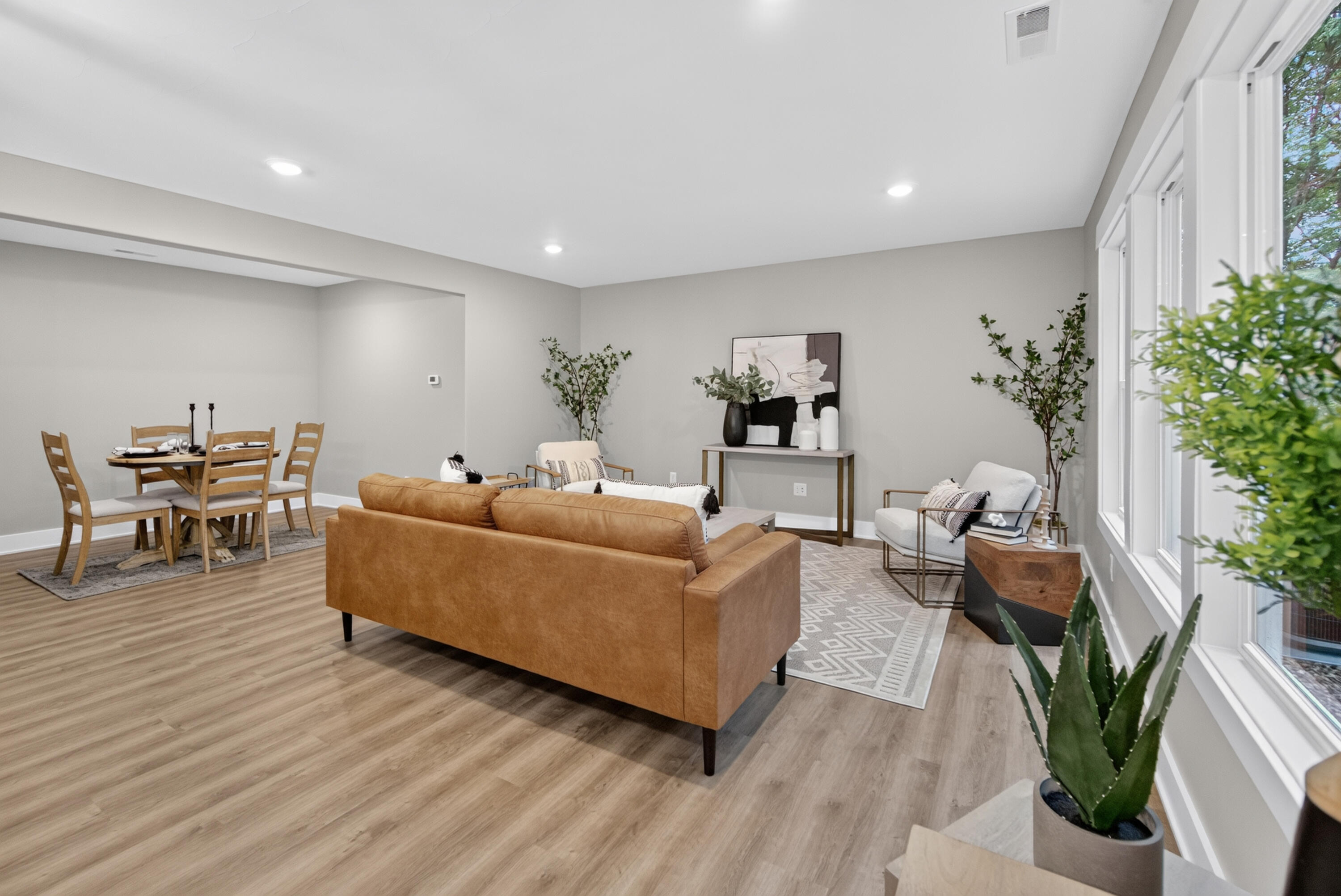 17226 Roosevelt Road Property Photo 15