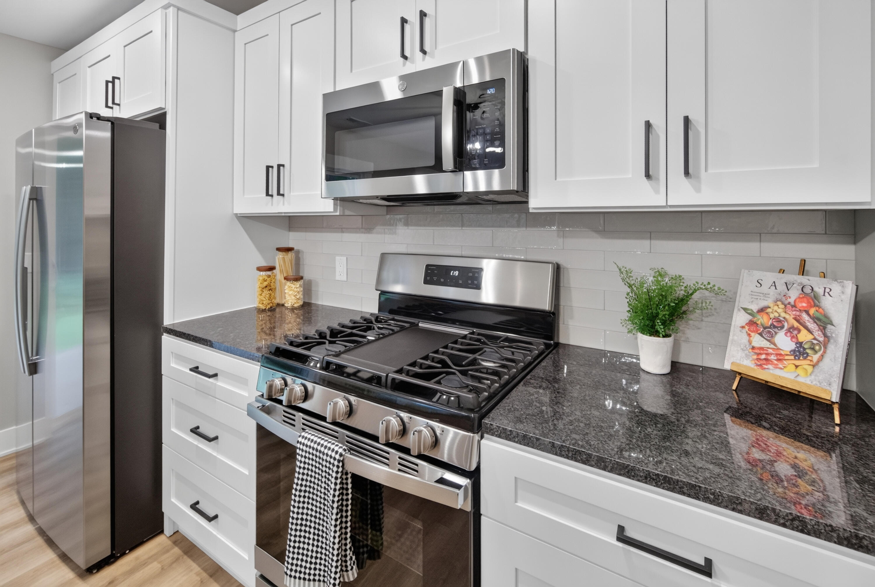17226 Roosevelt Road Property Photo 24
