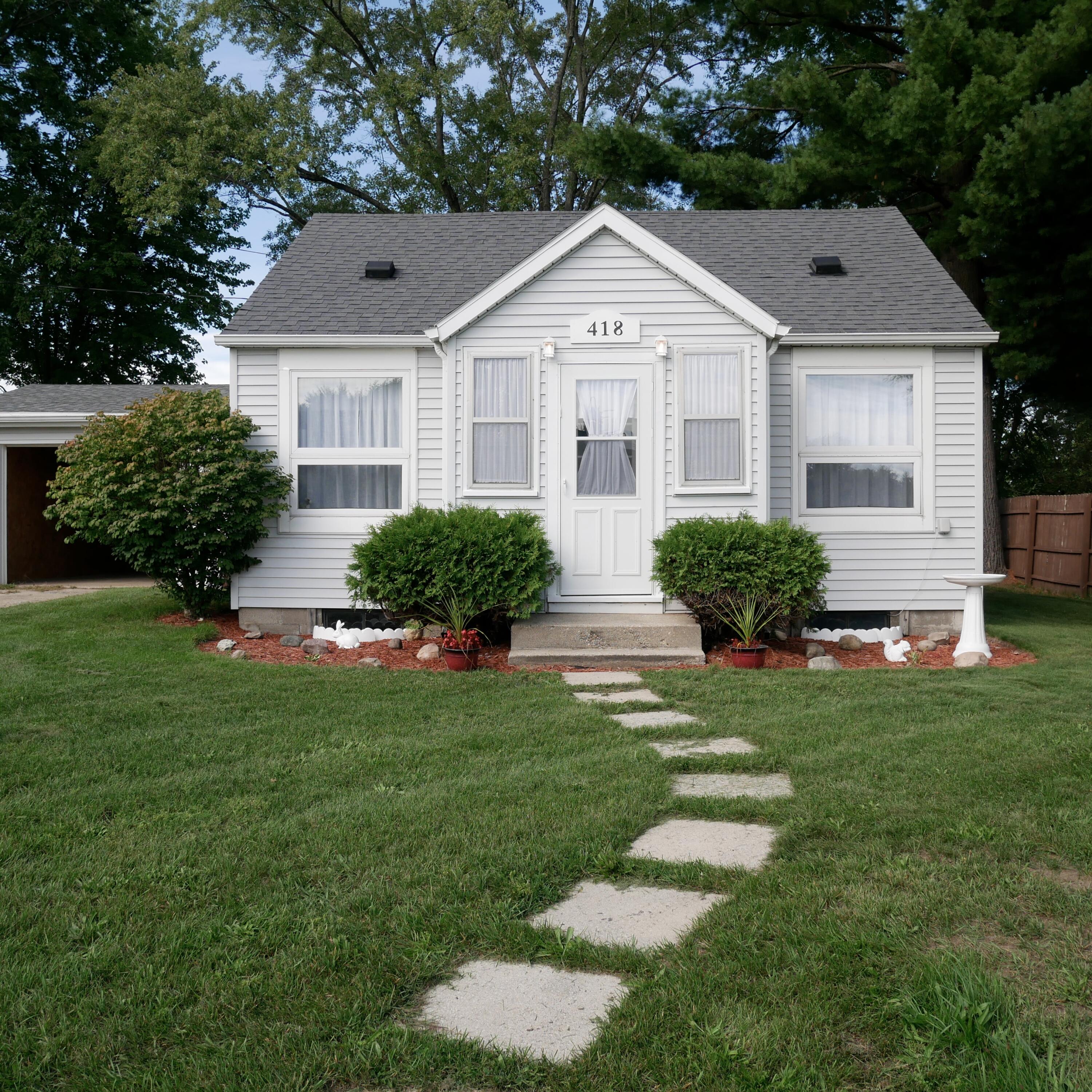 418 E Church Avenue Property Photo 1
