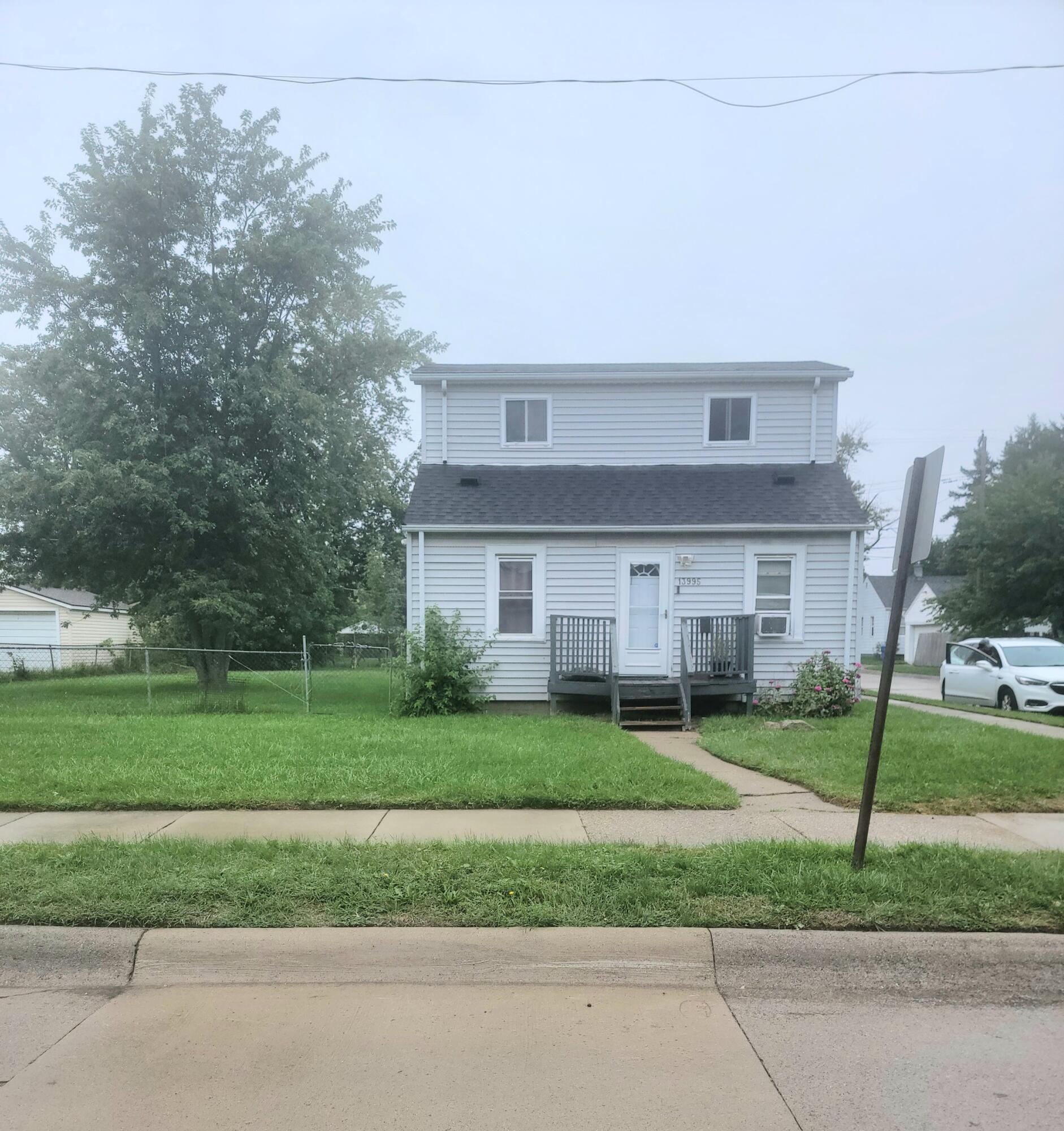 13995 Hendricks Avenue Property Photo 1