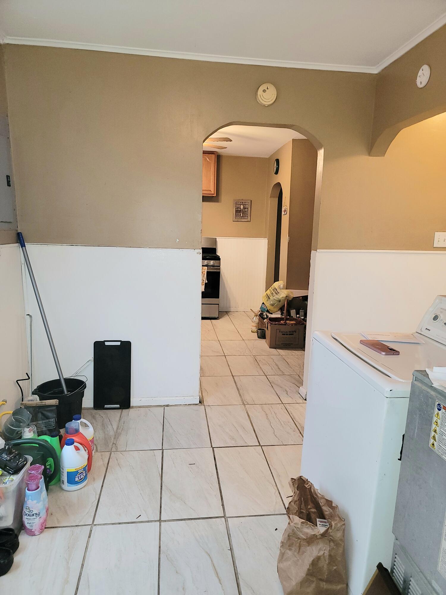 13995 Hendricks Avenue Property Photo 8