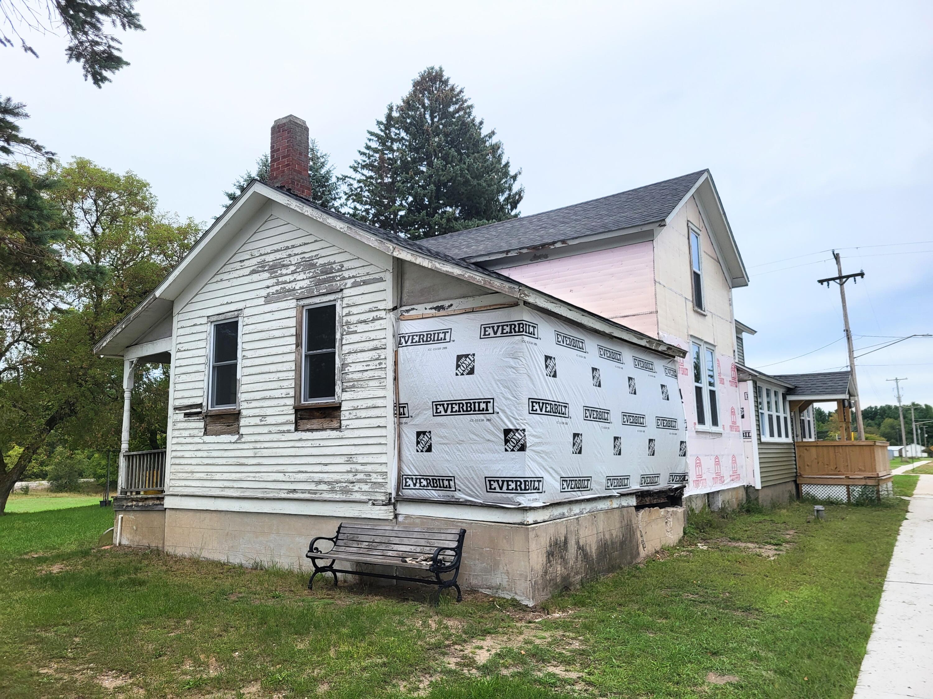 8435 N Democrat Street N Property Photo 3