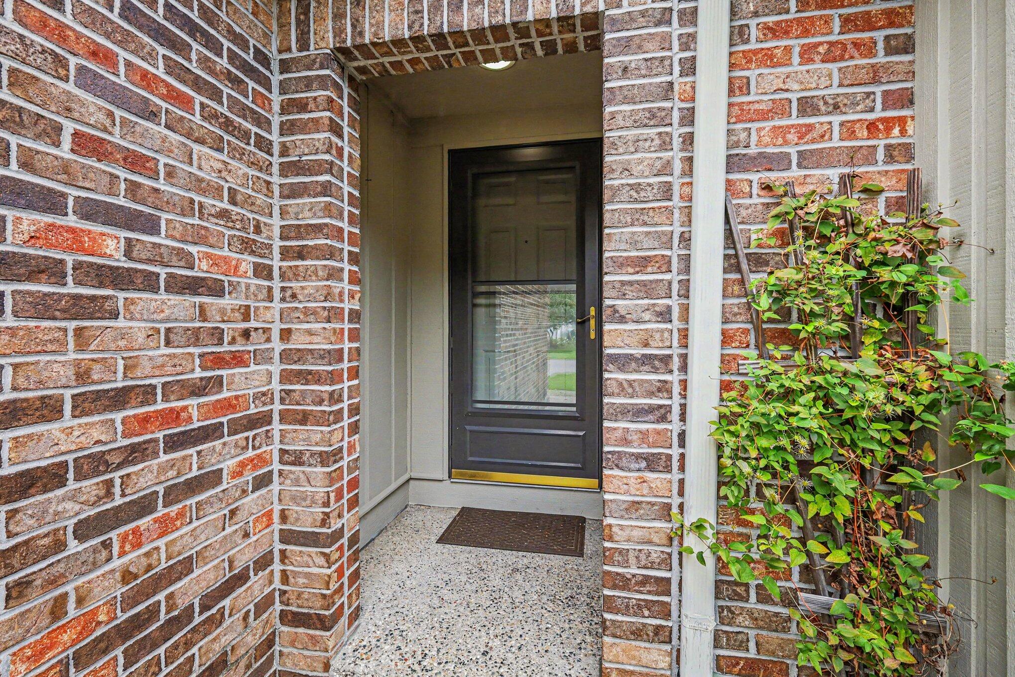 3114 Maple Villa Drive Se Property Photo 2