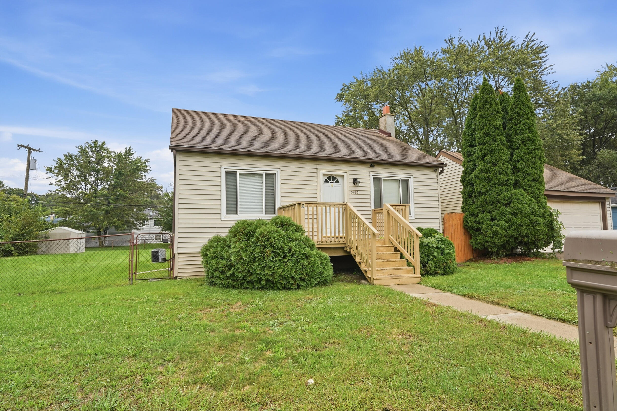 6465 Bailey Street Property Photo 3