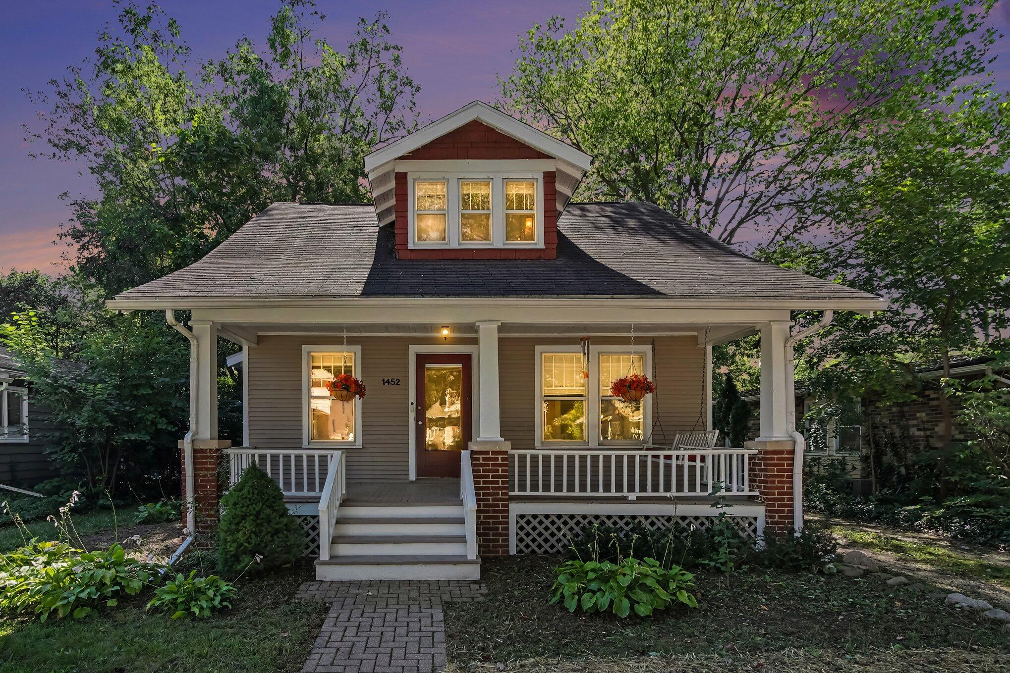 1452 Rosewood Street Property Photo 1