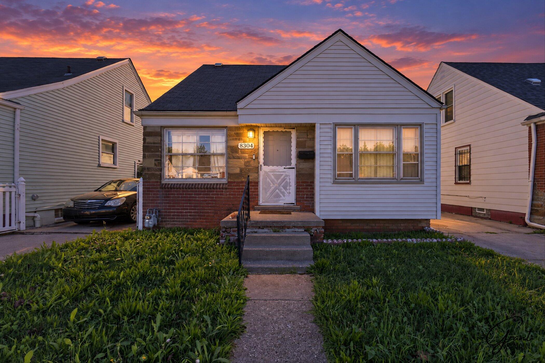8304 Wyoming Avenue Property Photo 1