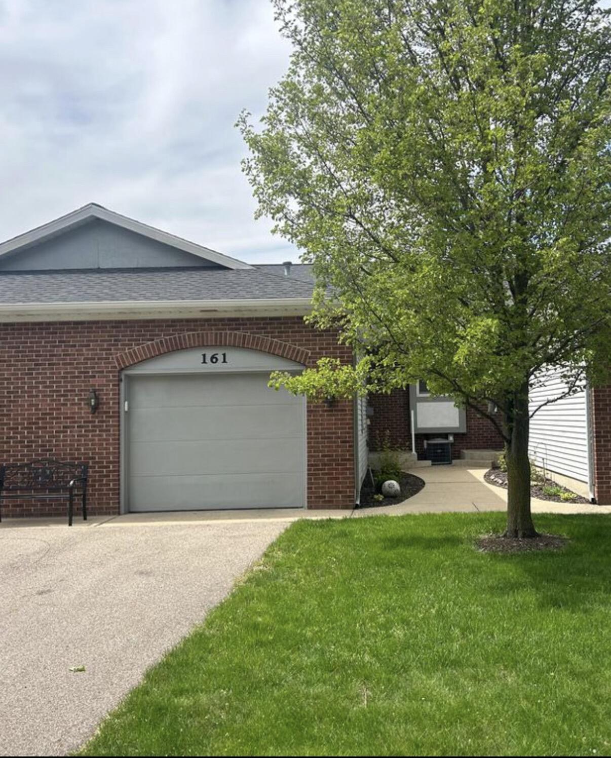161 Laurelwood Court Sw 98 Property Photo 1