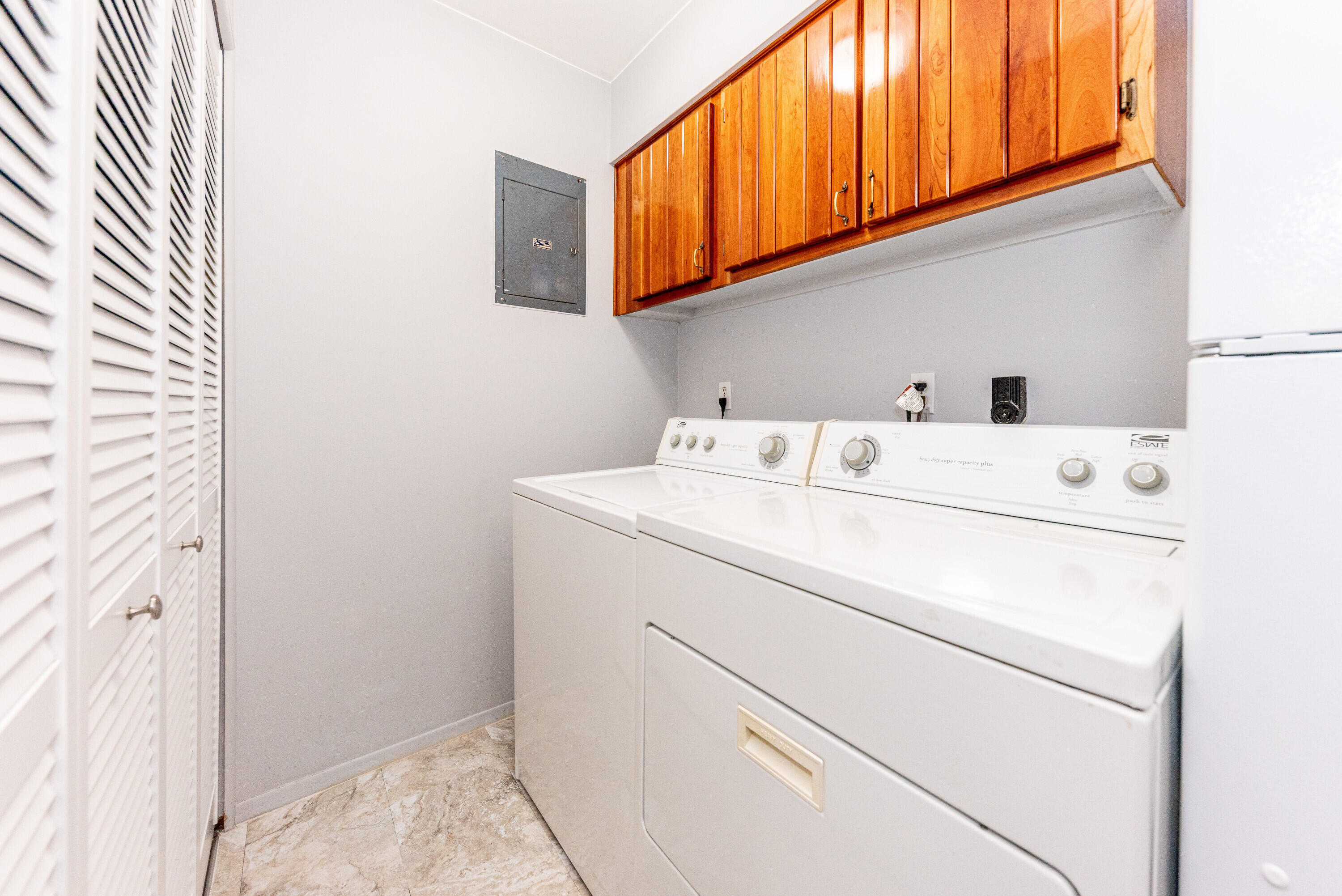 1645 Wingate Boulevard Property Photo 15