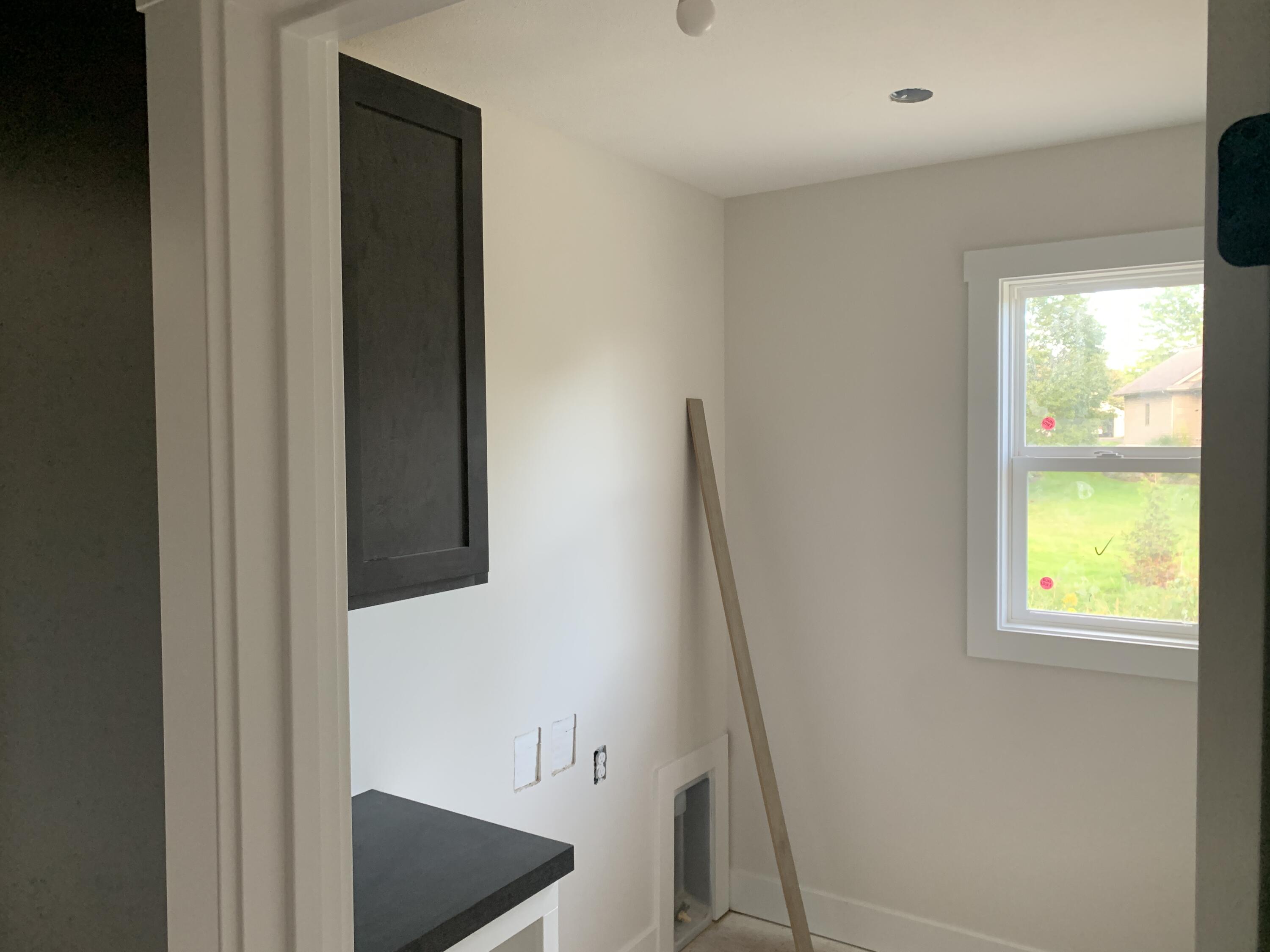 7054 Pinehurst Drive Ne Property Photo 6
