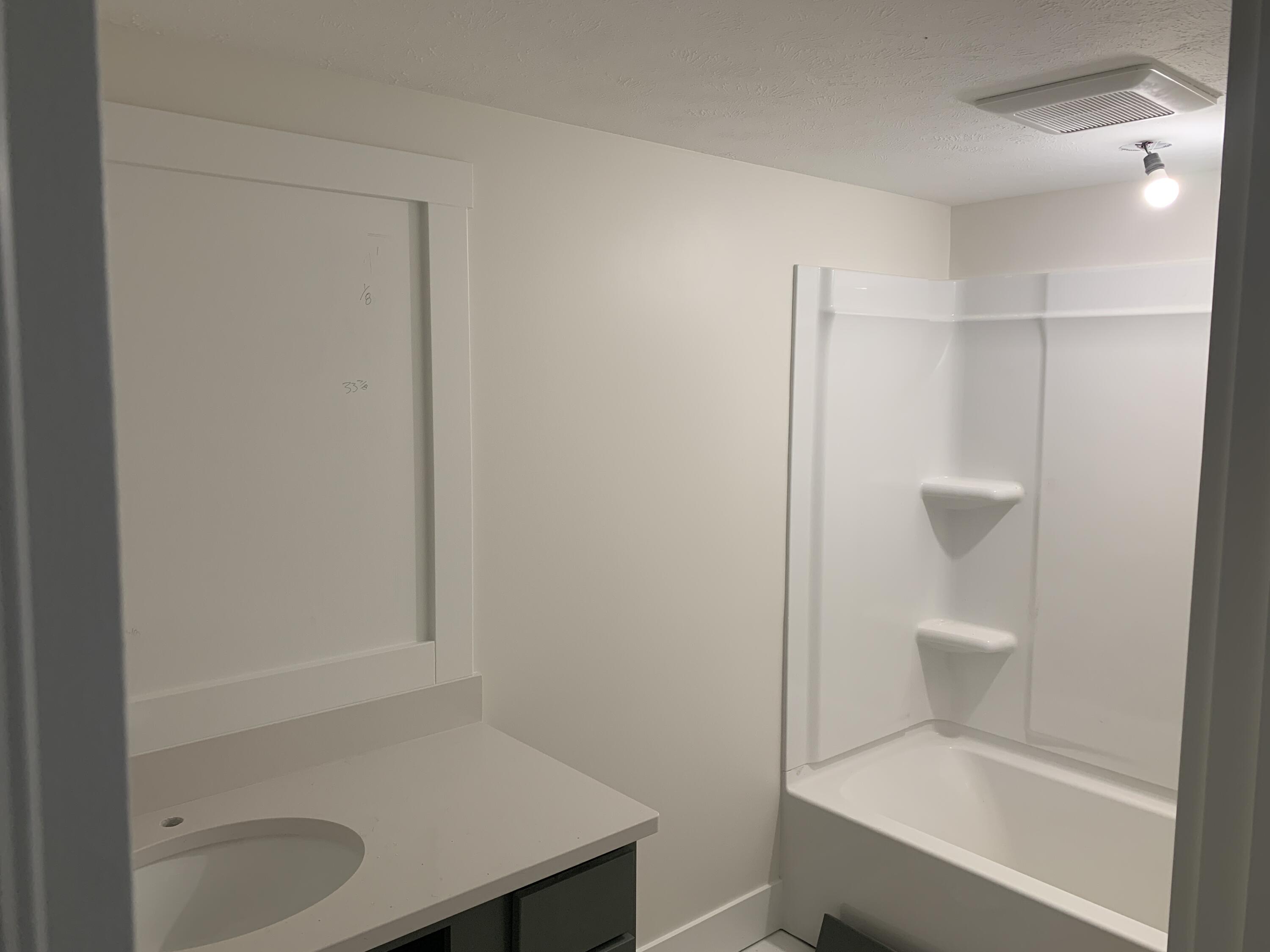 7054 Pinehurst Drive Ne Property Photo 11