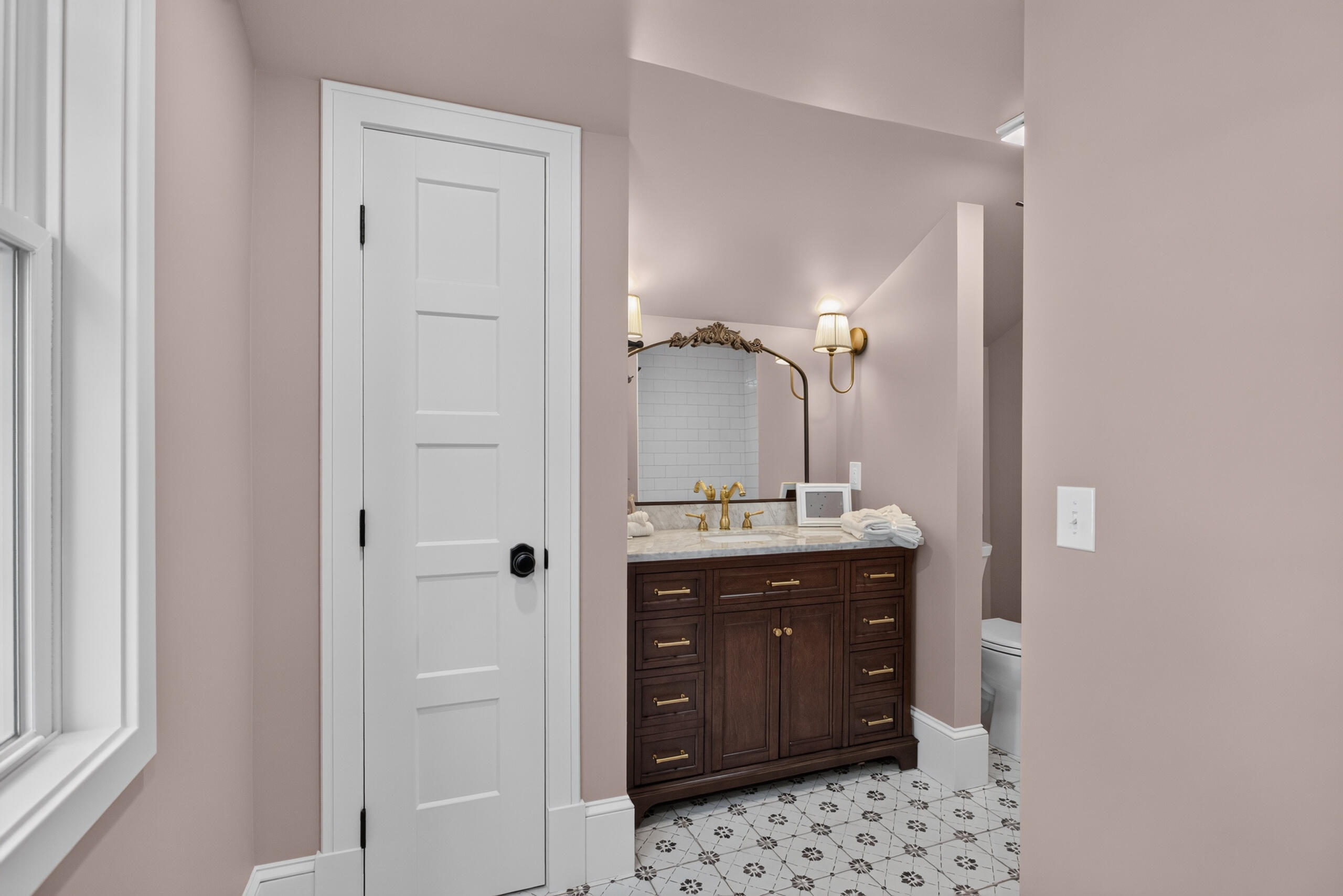 303 E Middle Street Property Photo 65