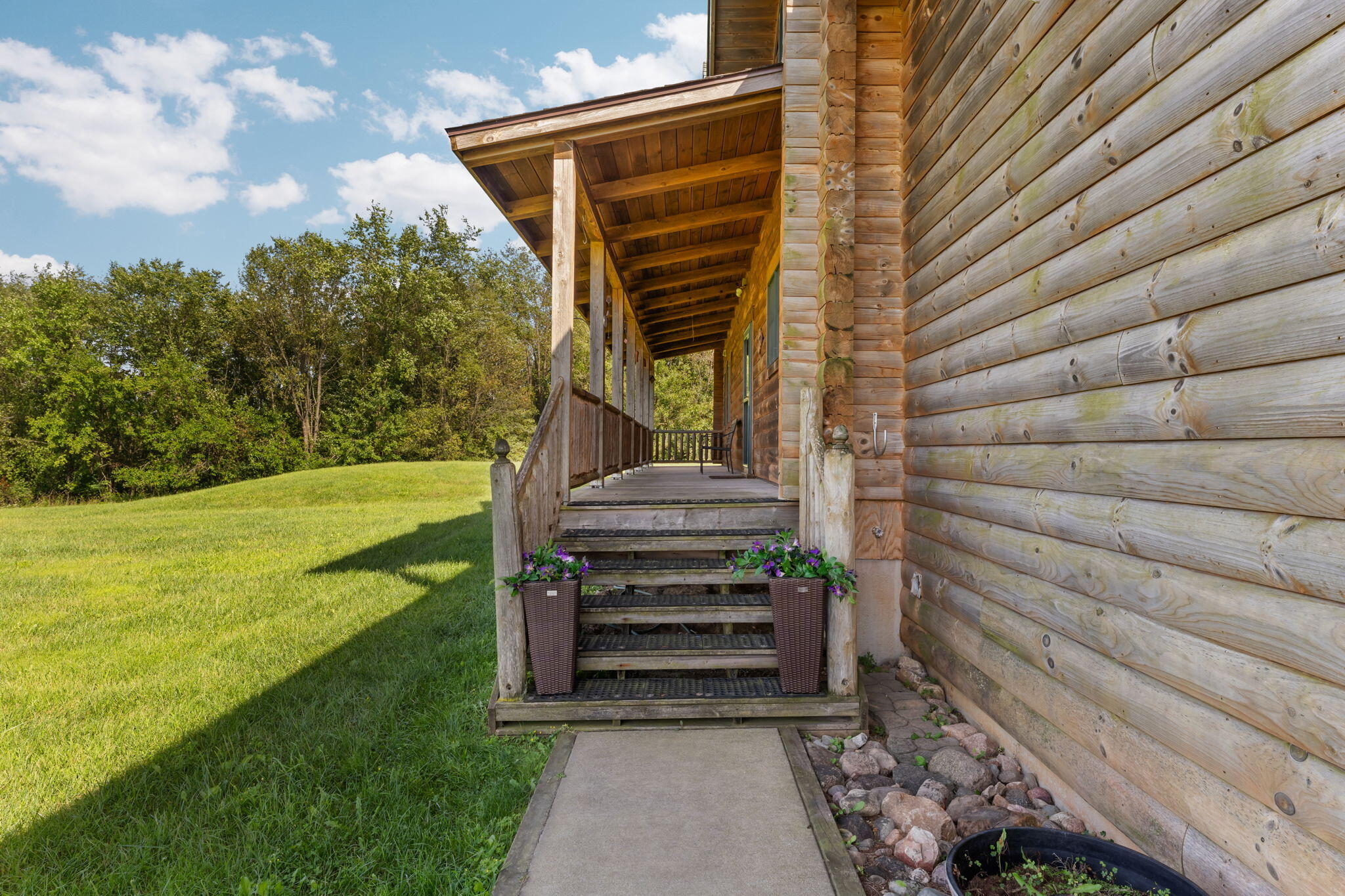 2487 W Monroe Road Property Photo 2
